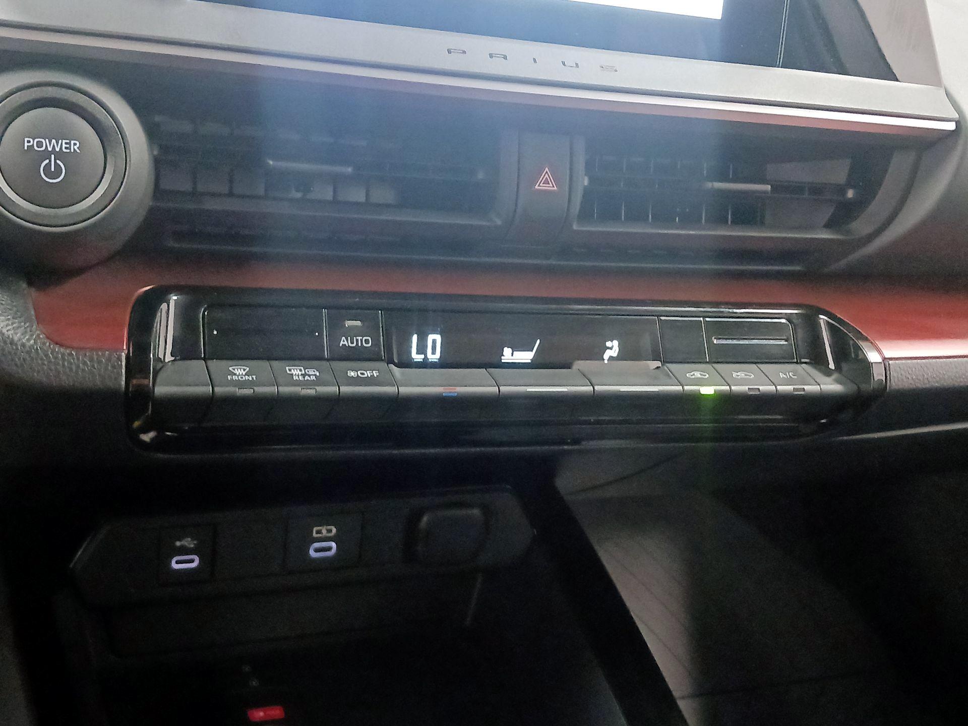 Thumbnail: 2026 Toyota Prius - 15