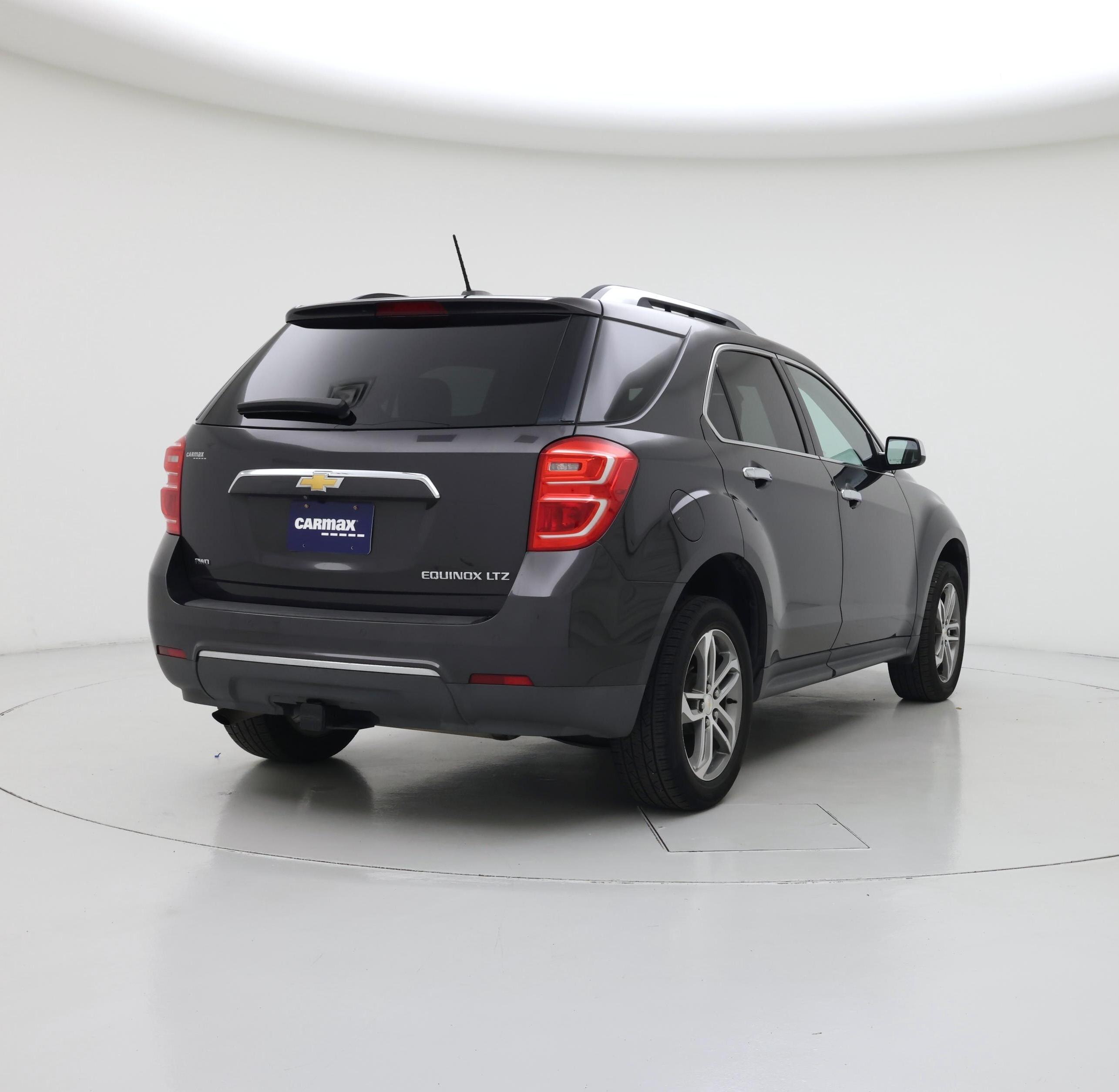 Thumbnail: 2016 Chevrolet Equinox - 8
