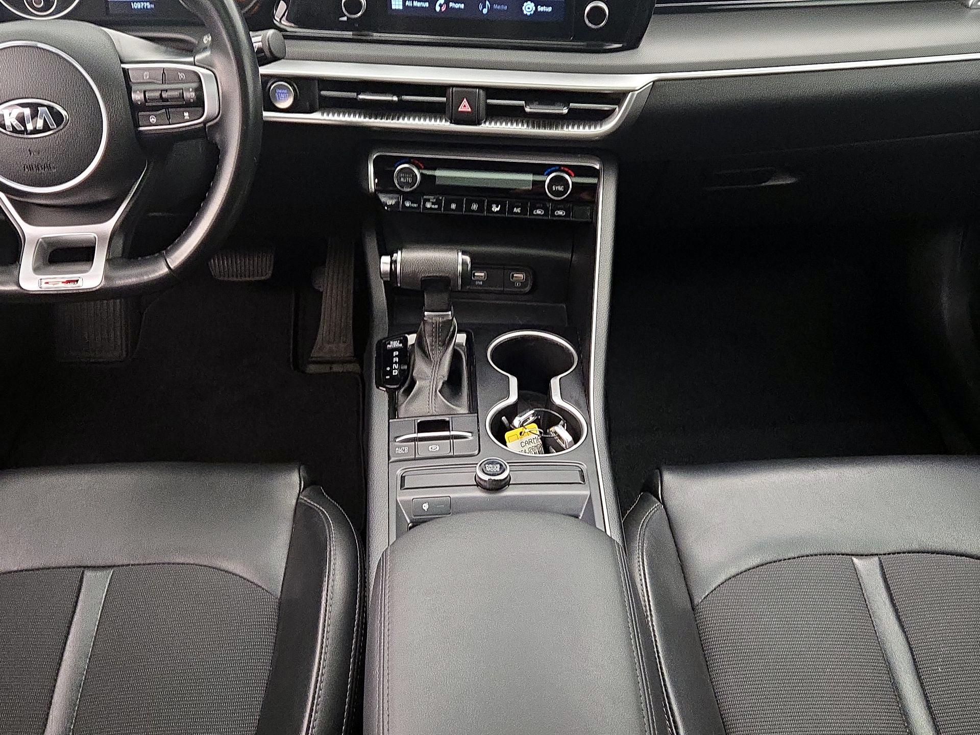 Thumbnail: 2021 Kia K5 - 17