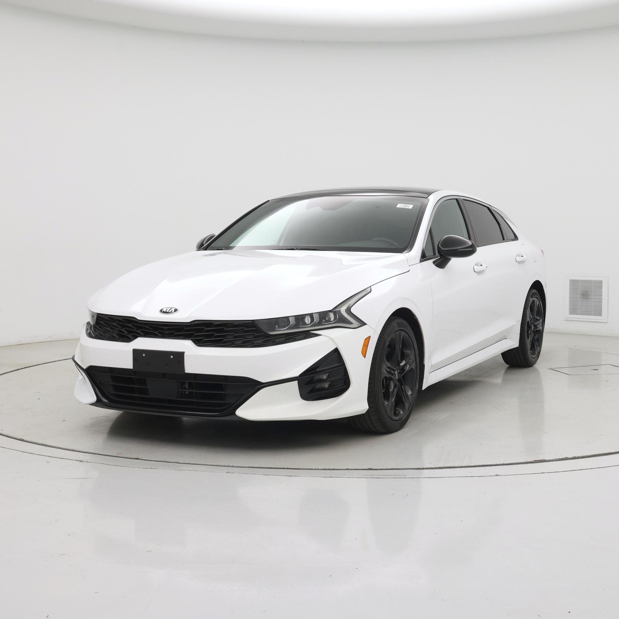 Thumbnail: 2021 Kia K5 - 4