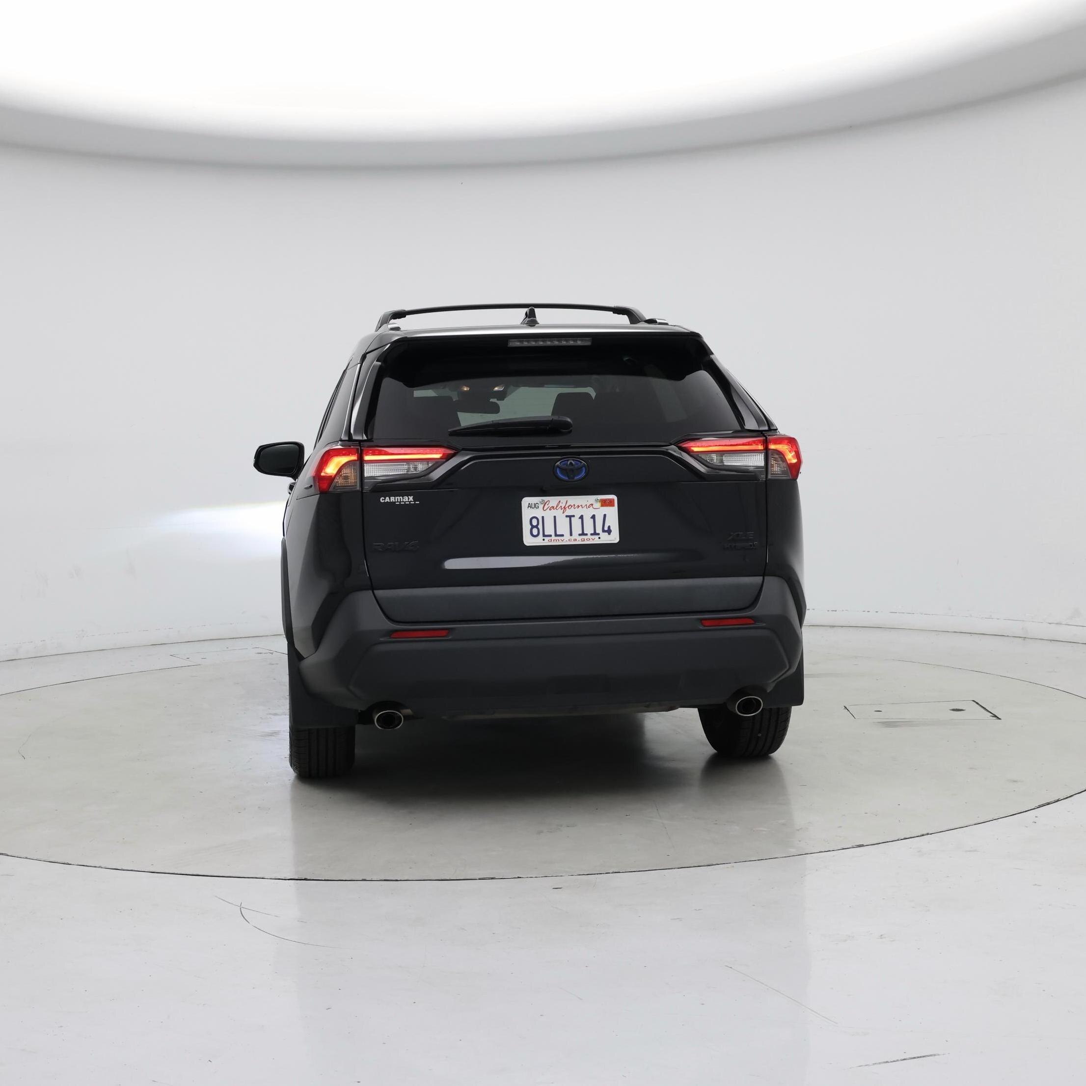 Thumbnail: 2019 Toyota RAV4 - 6