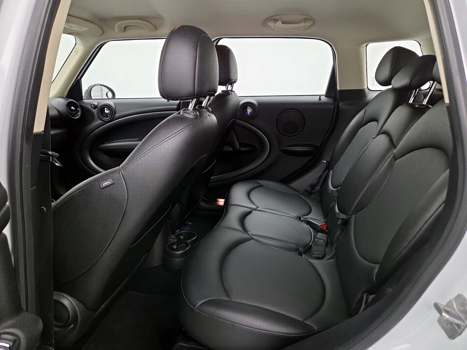 Thumbnail: 2016 MINI Cooper Countryman - 17