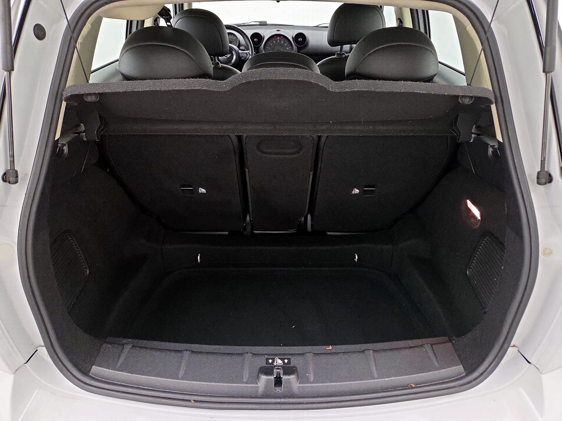 Thumbnail: 2016 MINI Cooper Countryman - 18
