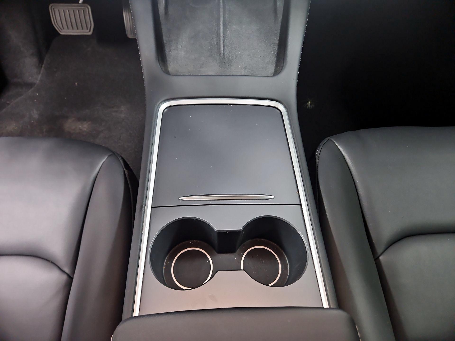 Thumbnail: 2023 Tesla Model 3 - 17