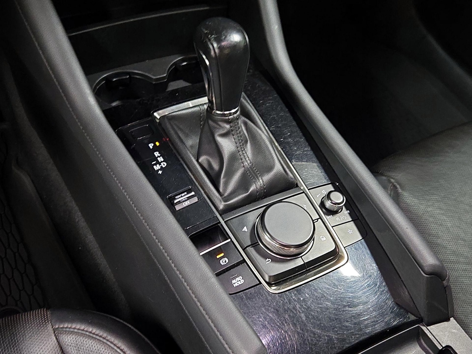 2019 Mazda Mazda3 Premium AWD - Photo 18
