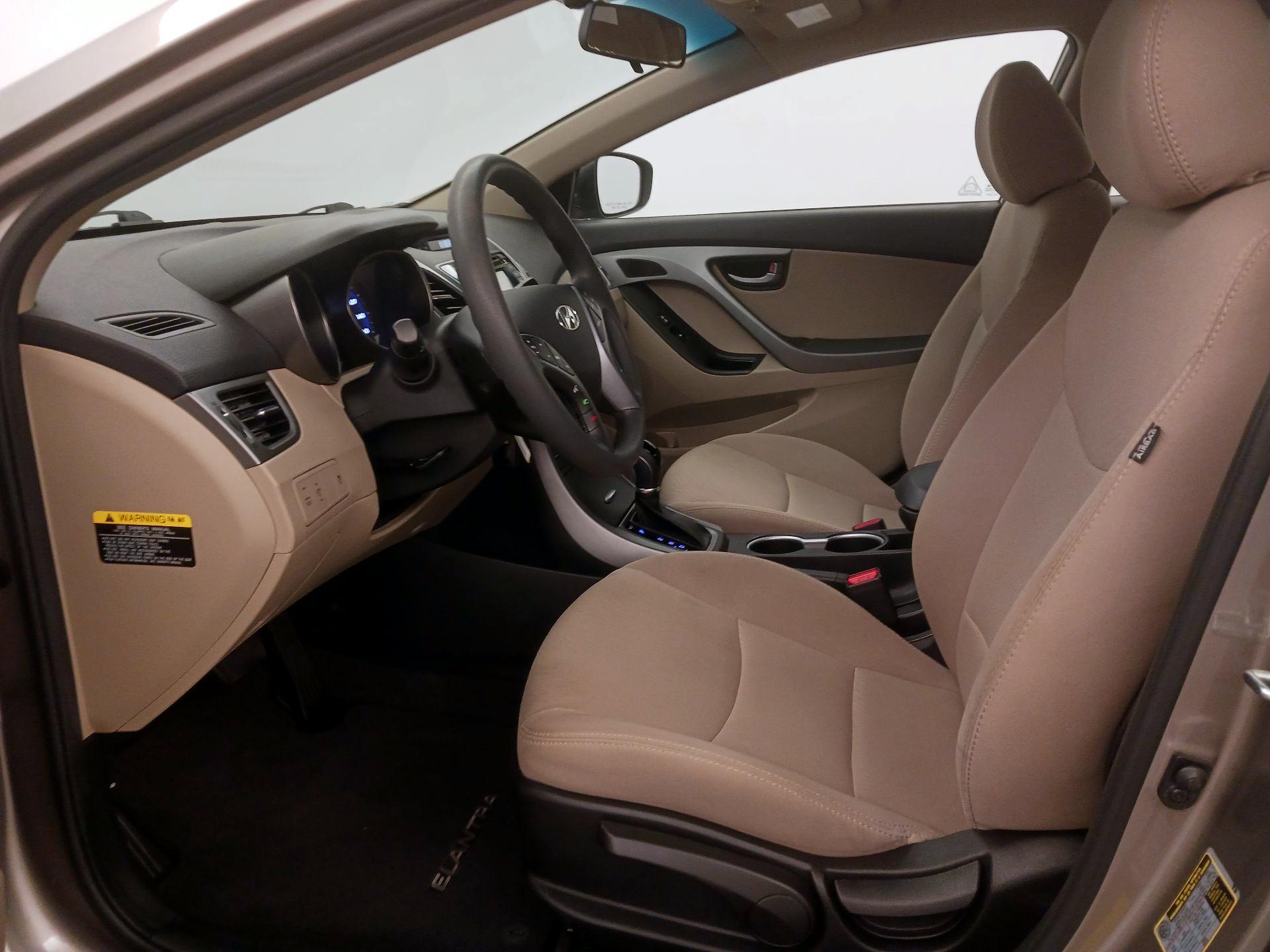Thumbnail: 2016 Hyundai Elantra - 11