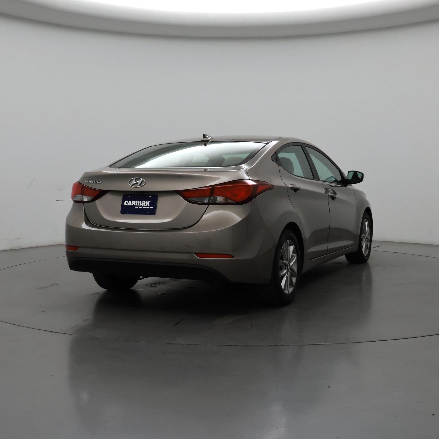 Thumbnail: 2016 Hyundai Elantra - 8