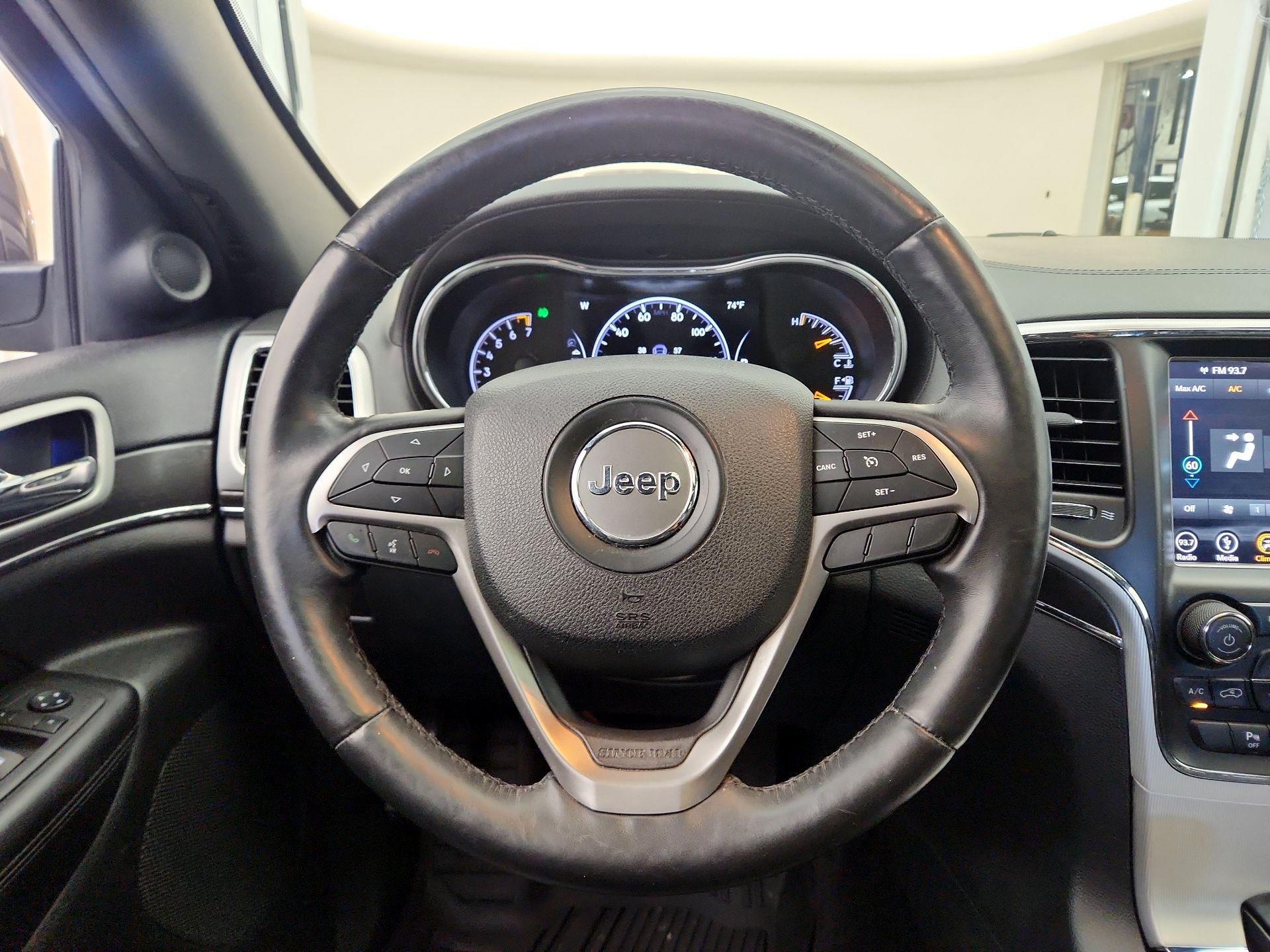 Thumbnail: 2018 Jeep Grand Cherokee - 10