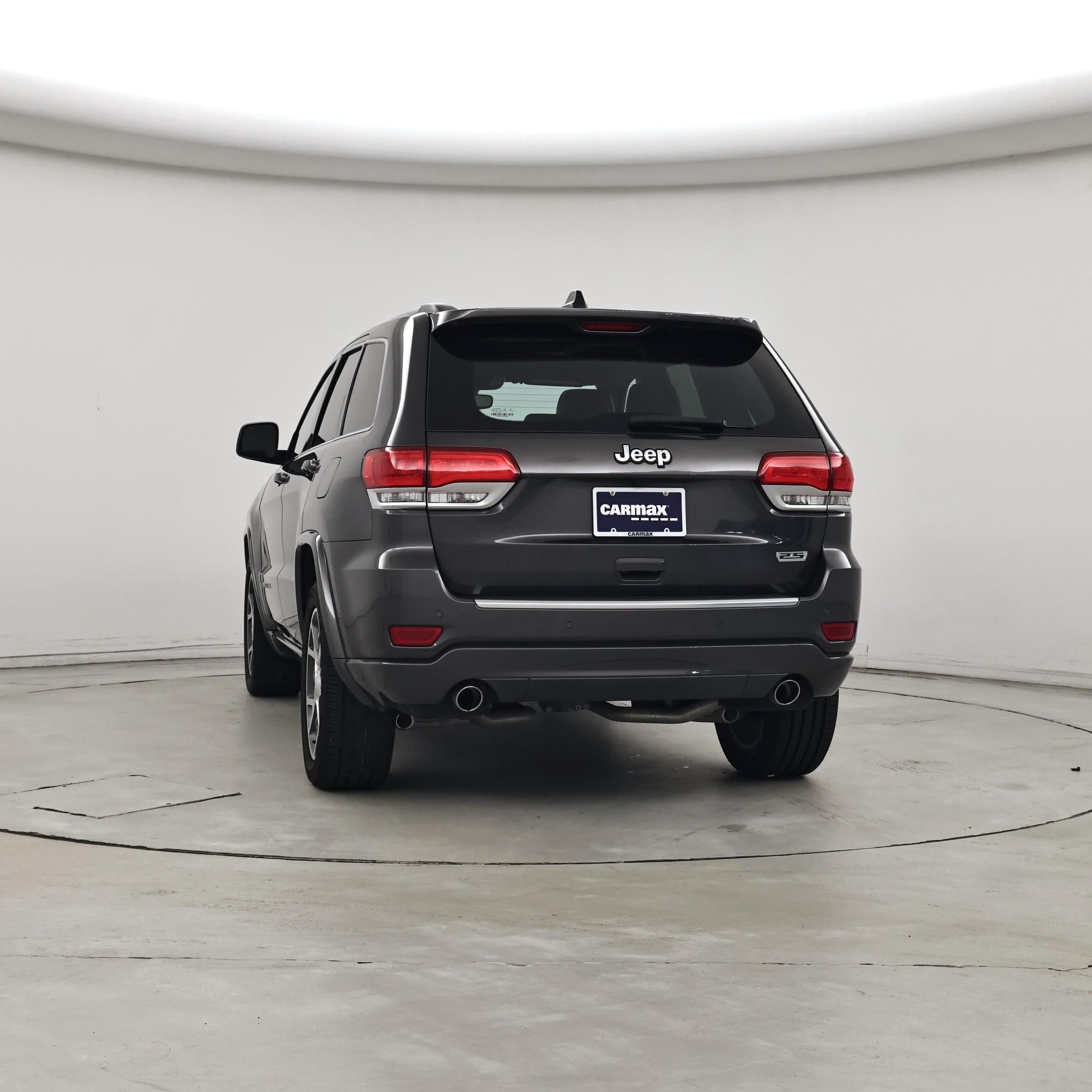 Thumbnail: 2018 Jeep Grand Cherokee - 6