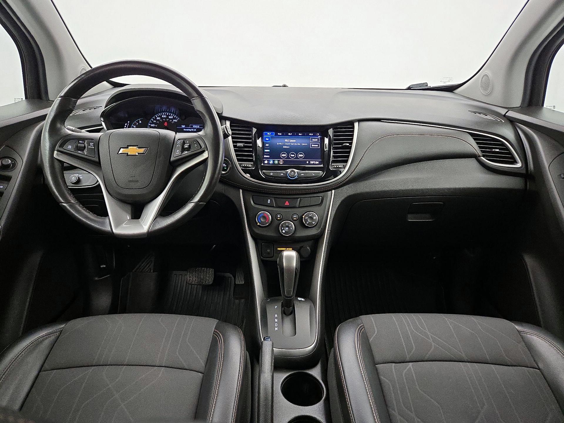 Thumbnail: 2020 Chevrolet Trax - 9