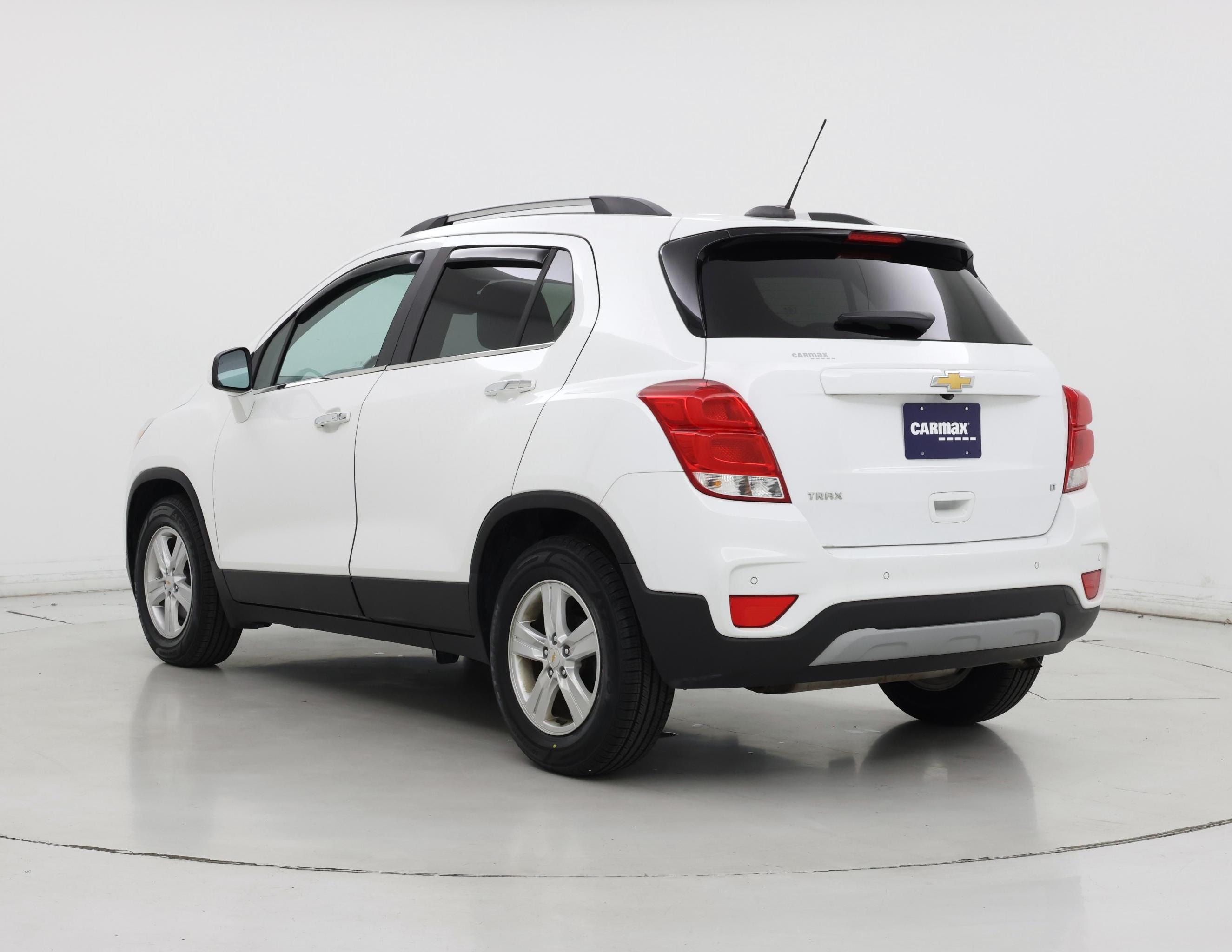 Thumbnail: 2020 Chevrolet Trax - 2