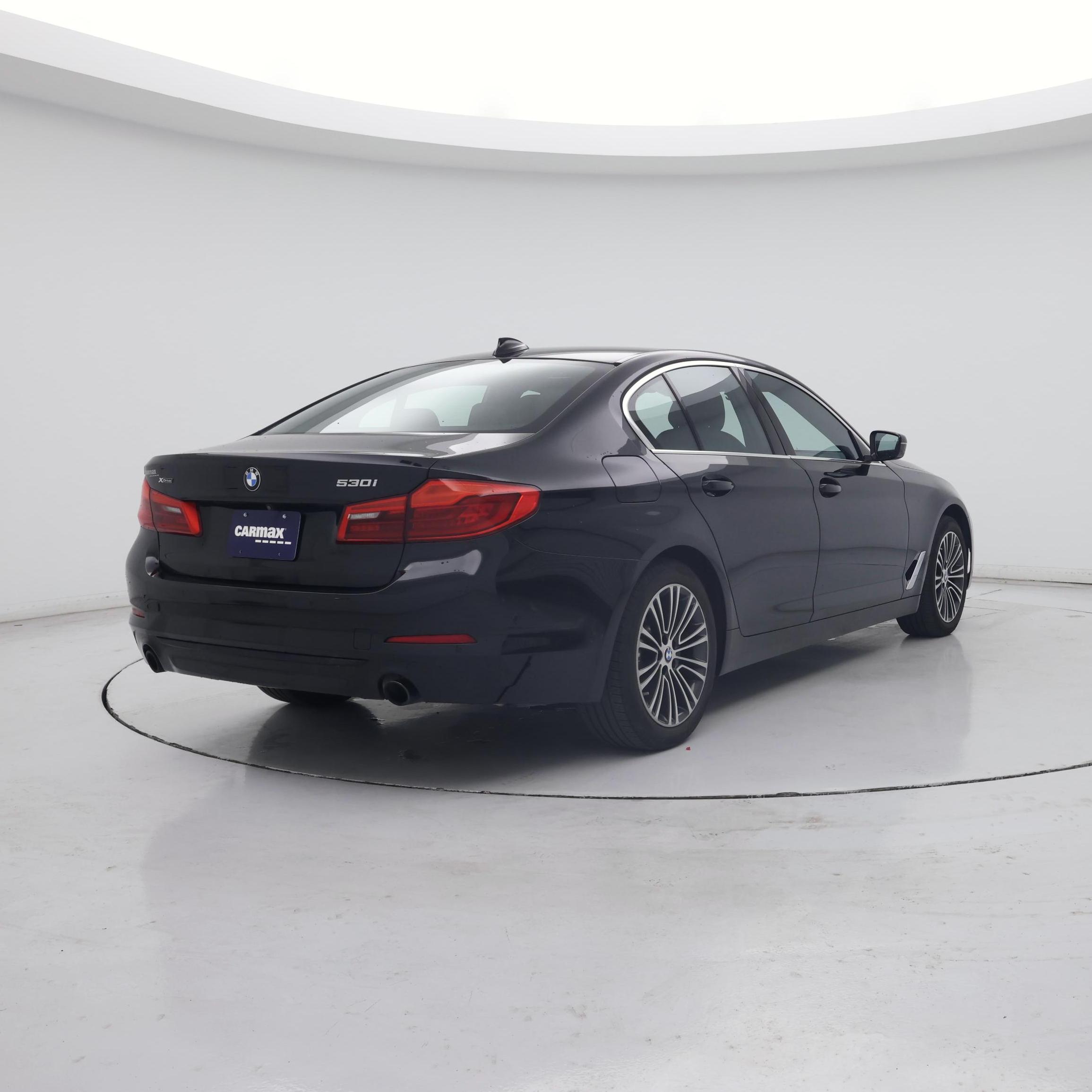 Thumbnail: 2020 BMW 5 Series - 8