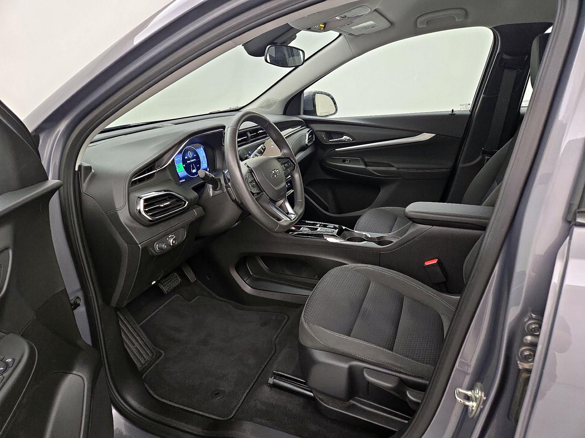Thumbnail: 2023 Chevrolet Bolt EUV - 11