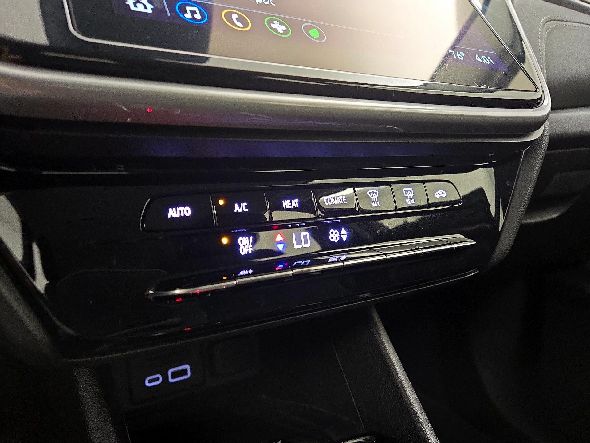 Thumbnail: 2023 Chevrolet Bolt EUV - 16