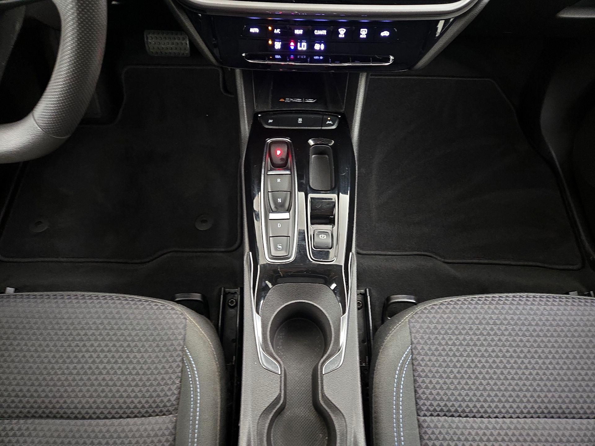 Thumbnail: 2023 Chevrolet Bolt EUV - 17