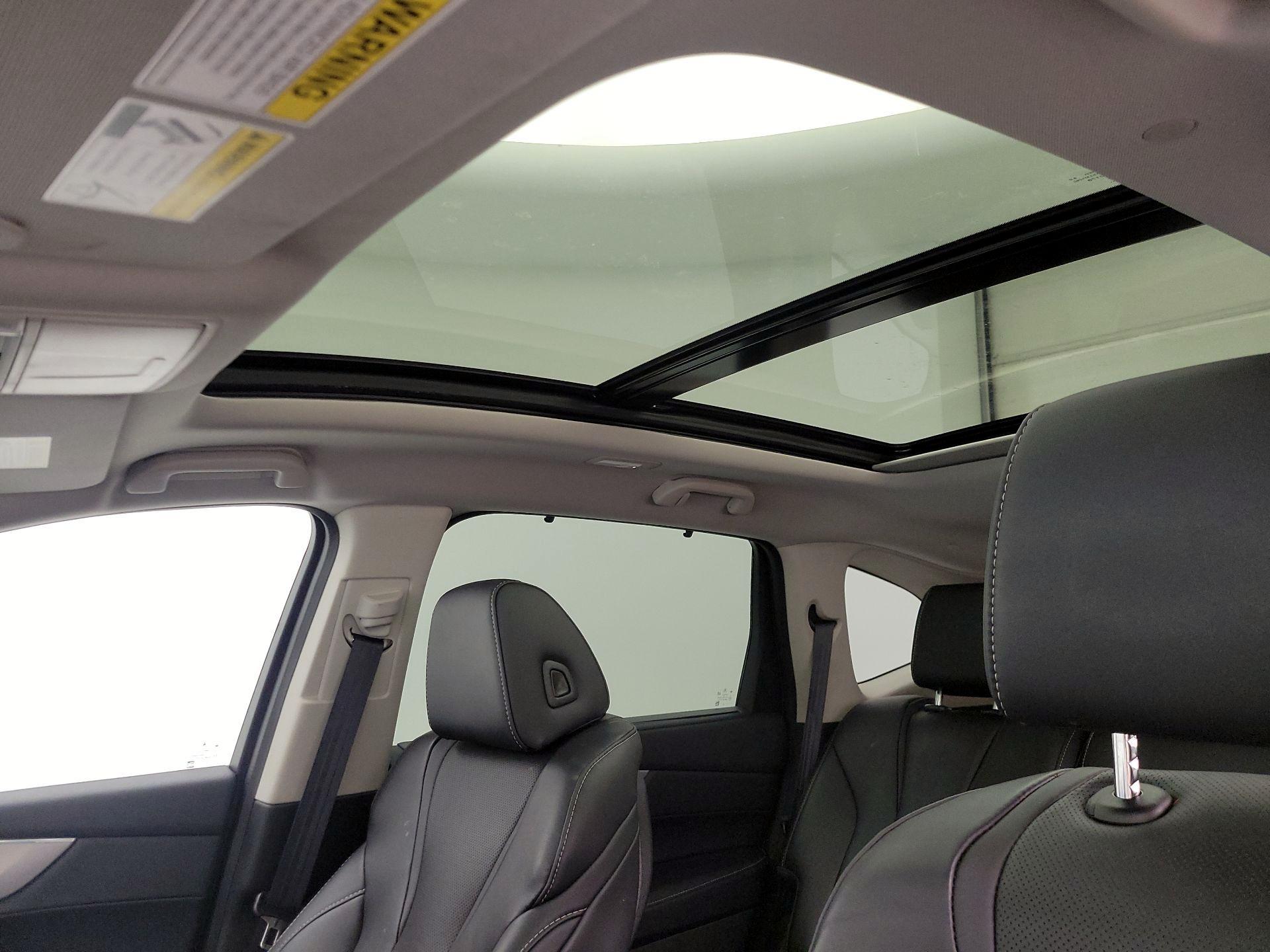 Thumbnail: 2023 Acura MDX - 19