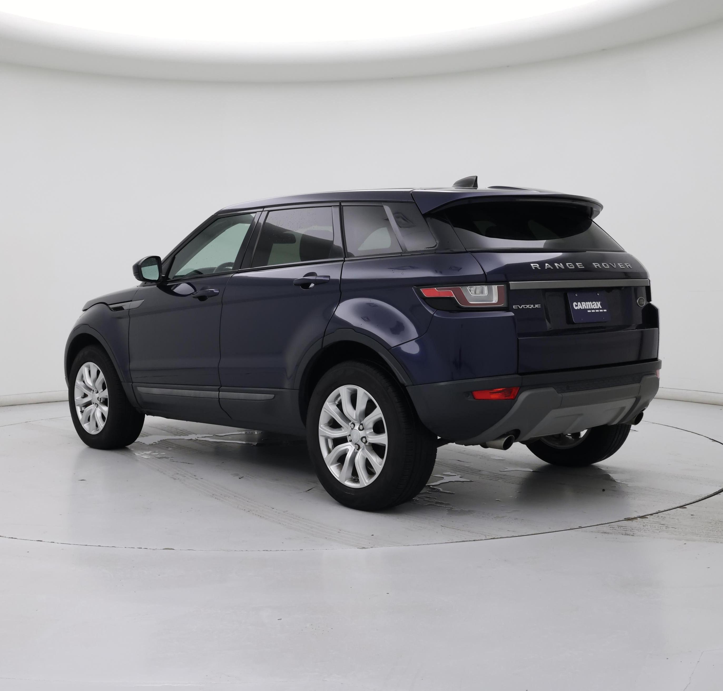 Thumbnail: 2018 Land Rover Range Rover Evoque - 2