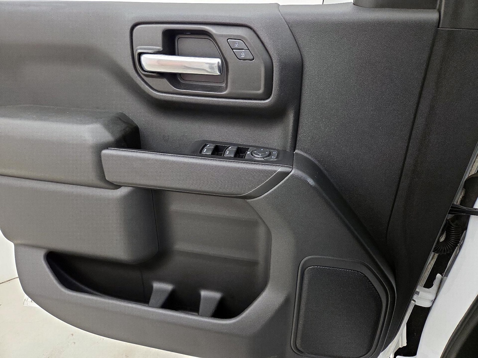 2019 Chevrolet Silverado 1500 Custom - Photo 13