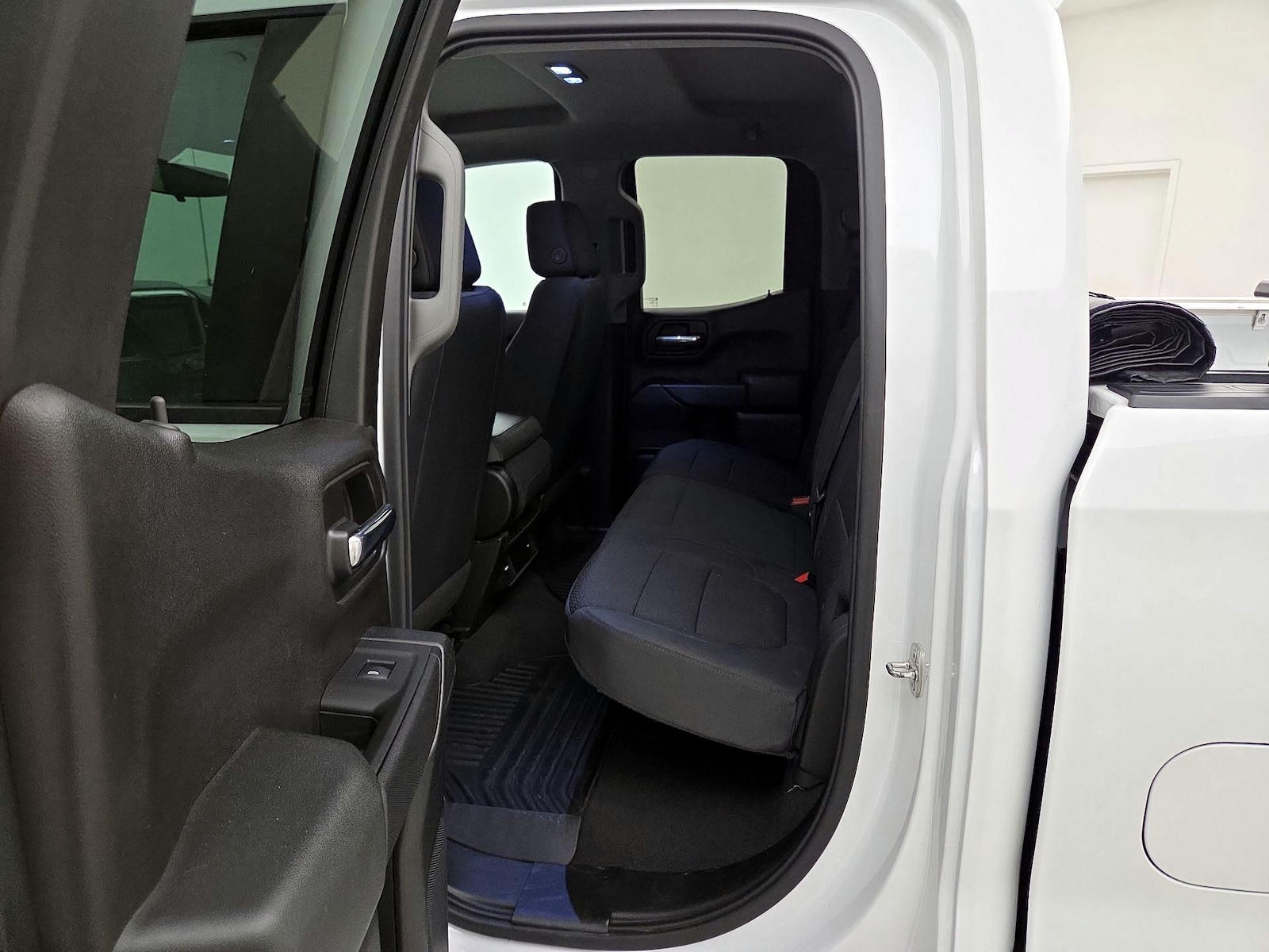 2019 Chevrolet Silverado 1500 Custom - Photo 20