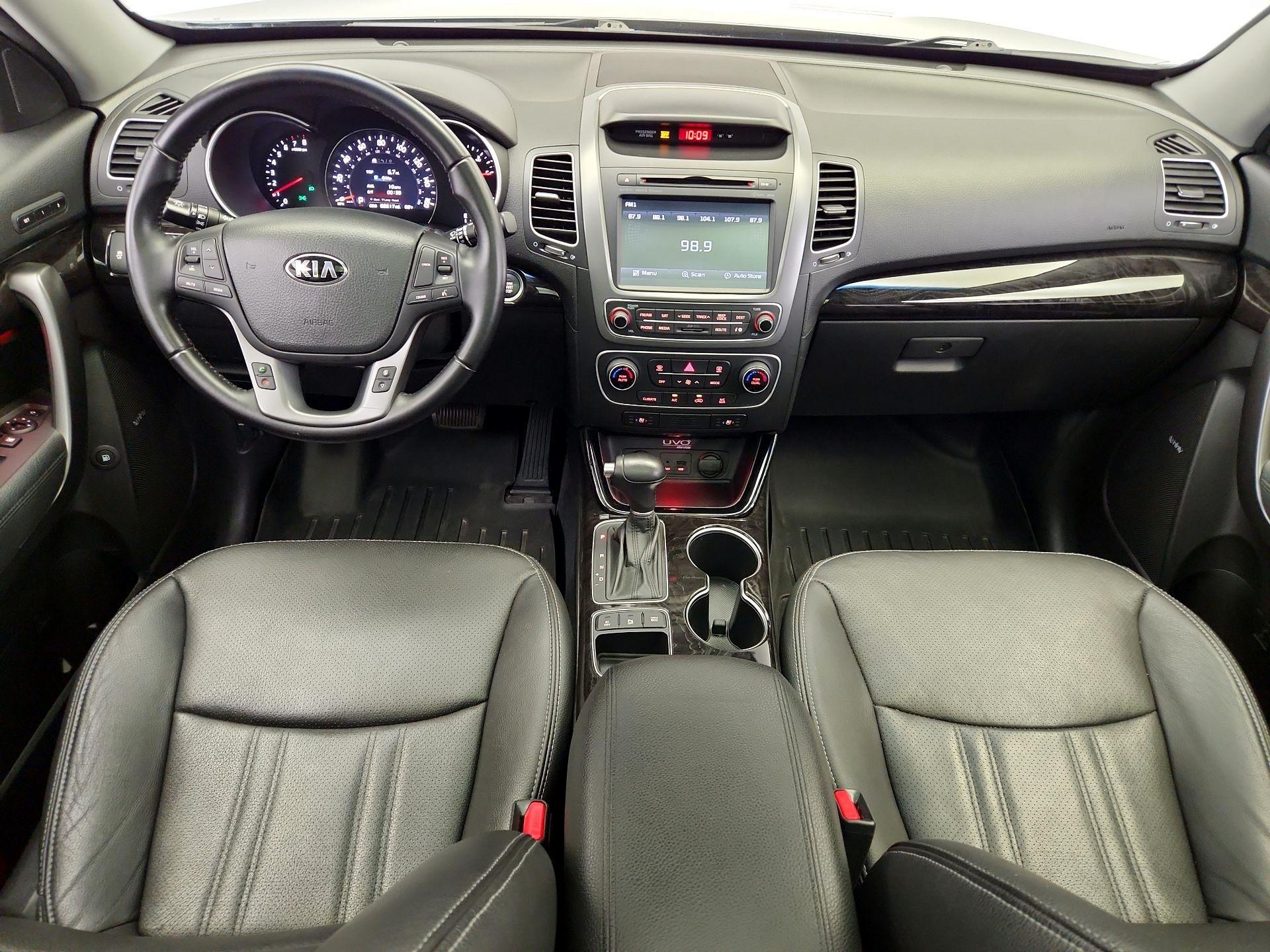 Thumbnail: 2014 Kia Sorento - 9