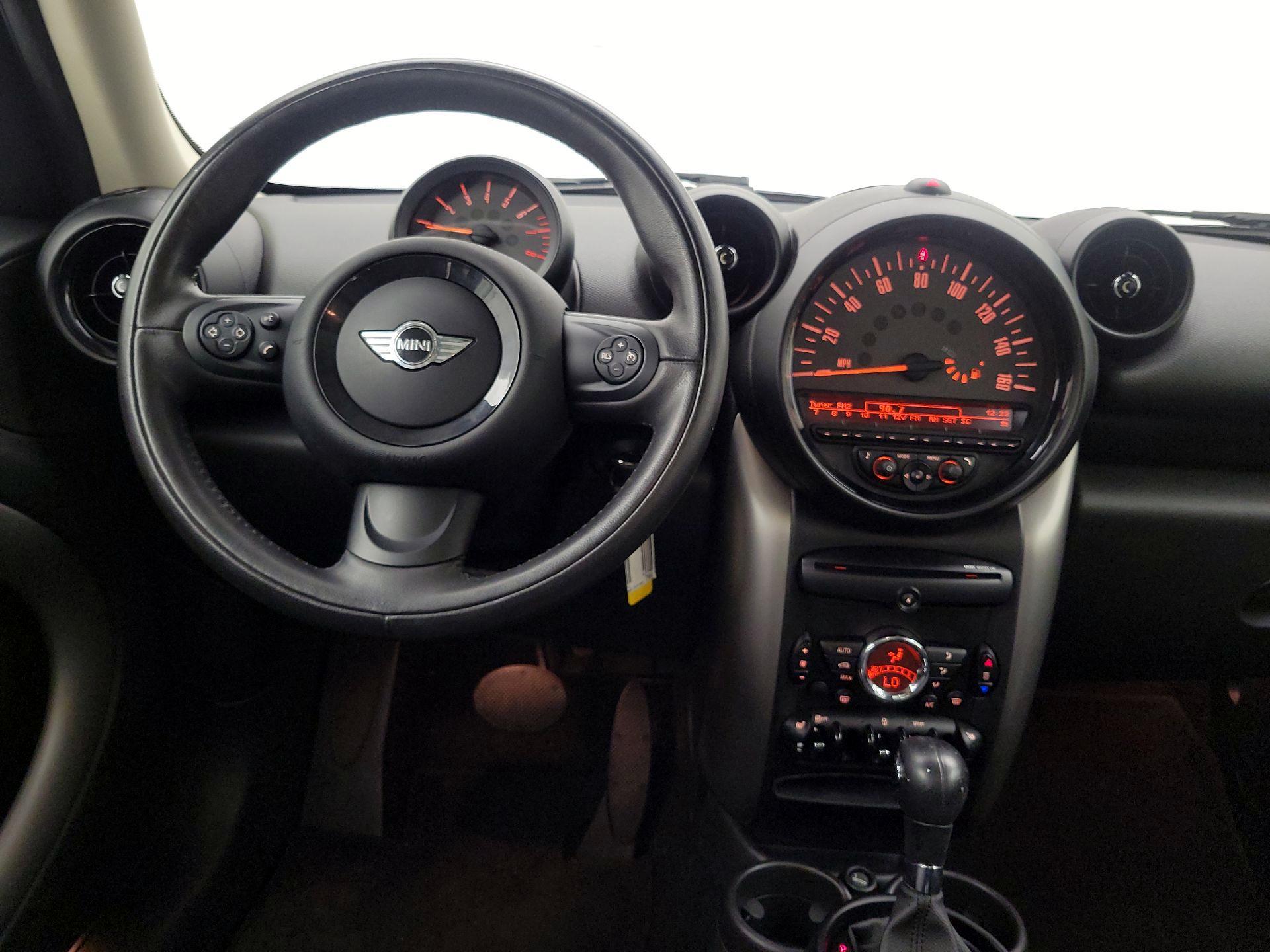 Thumbnail: 2016 MINI Cooper Countryman - 9