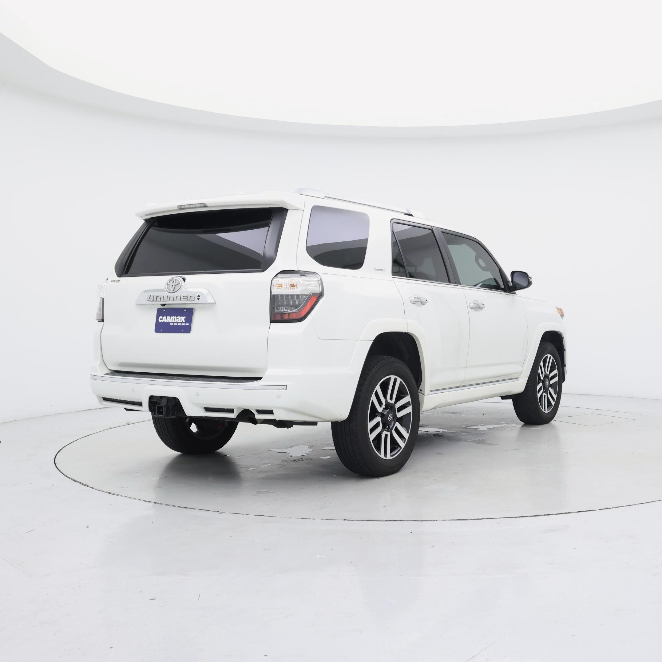 Thumbnail: 2022 Toyota 4Runner - 8