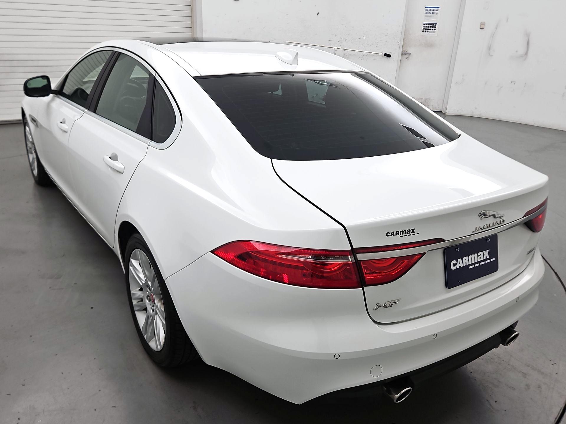 Thumbnail: 2016 Jaguar XF - 7