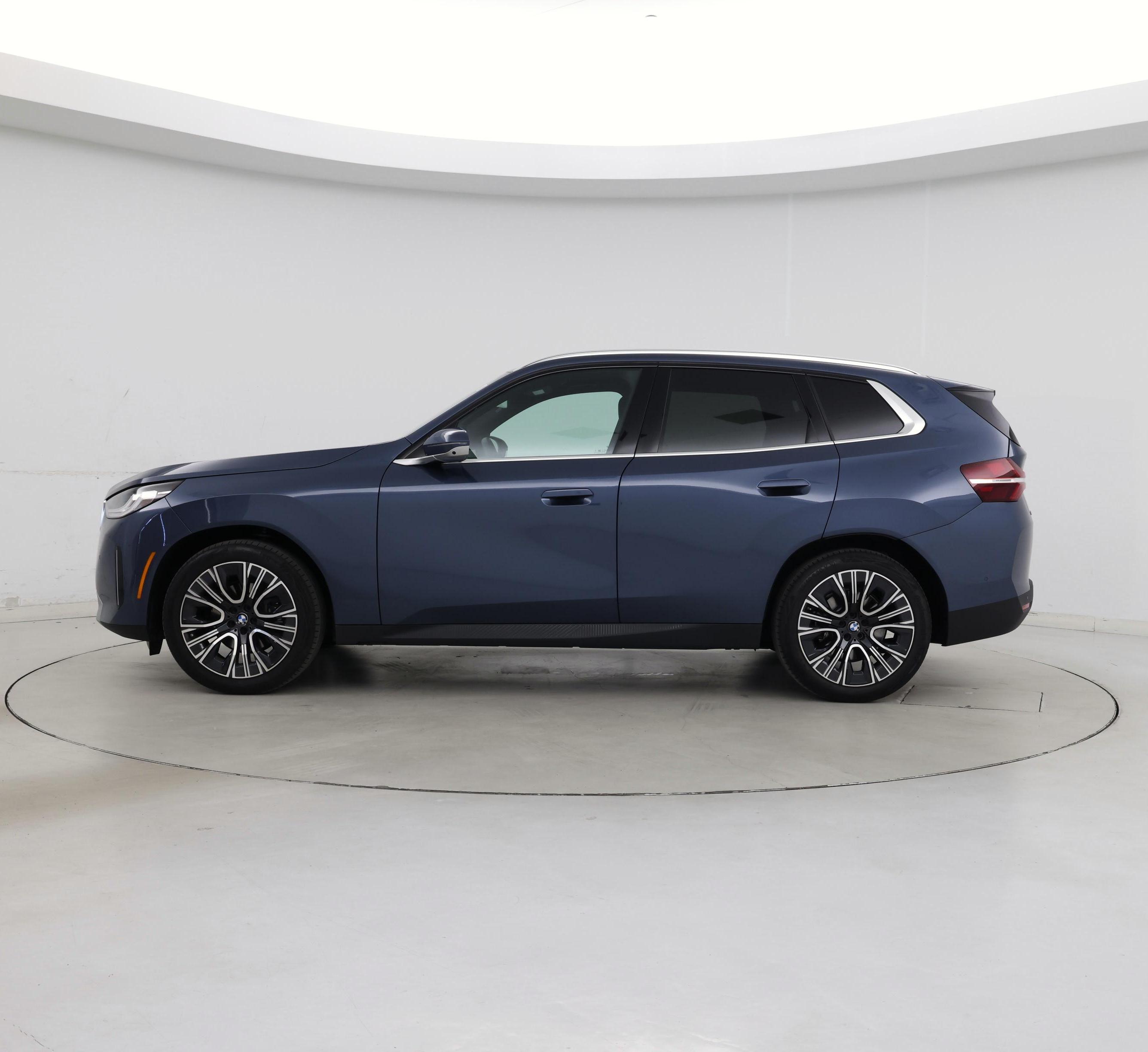 Thumbnail: 2026 BMW X3 - 3