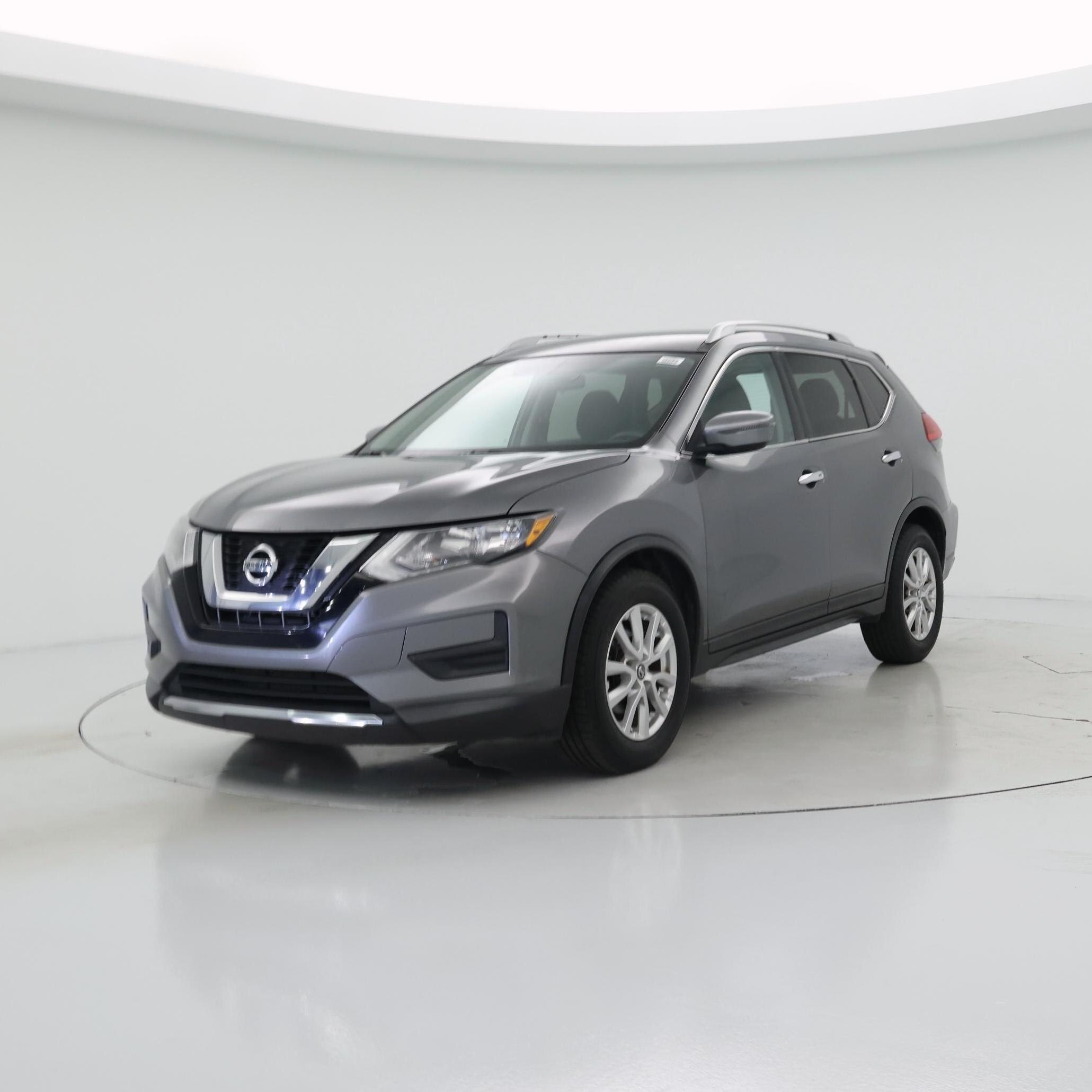 Thumbnail: 2017 Nissan Rogue - 4
