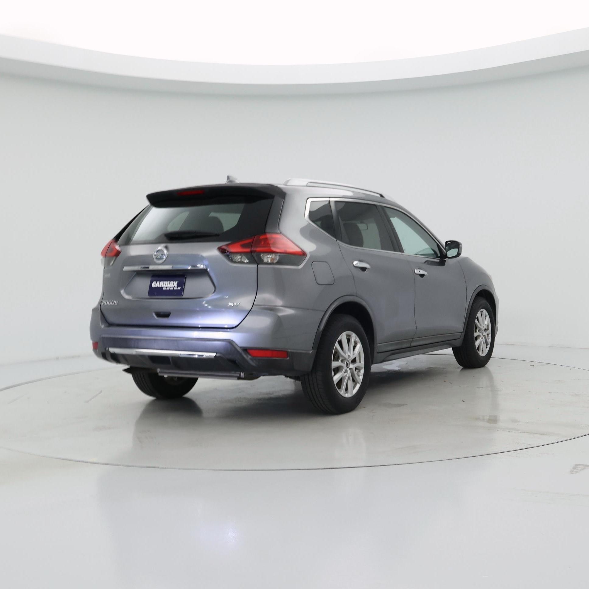 Thumbnail: 2017 Nissan Rogue - 8