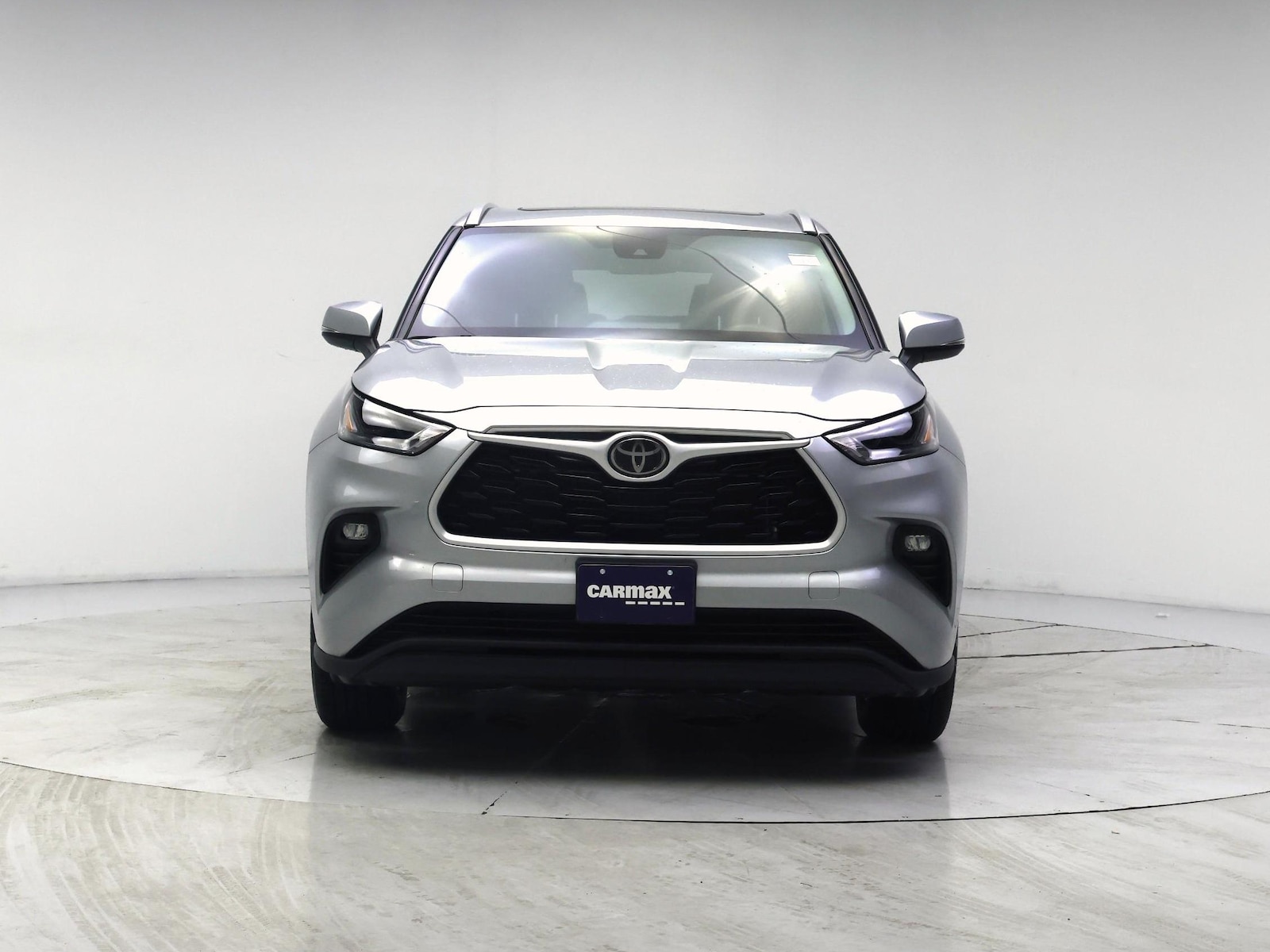 2022 Toyota Highlander XLE - Photo 6