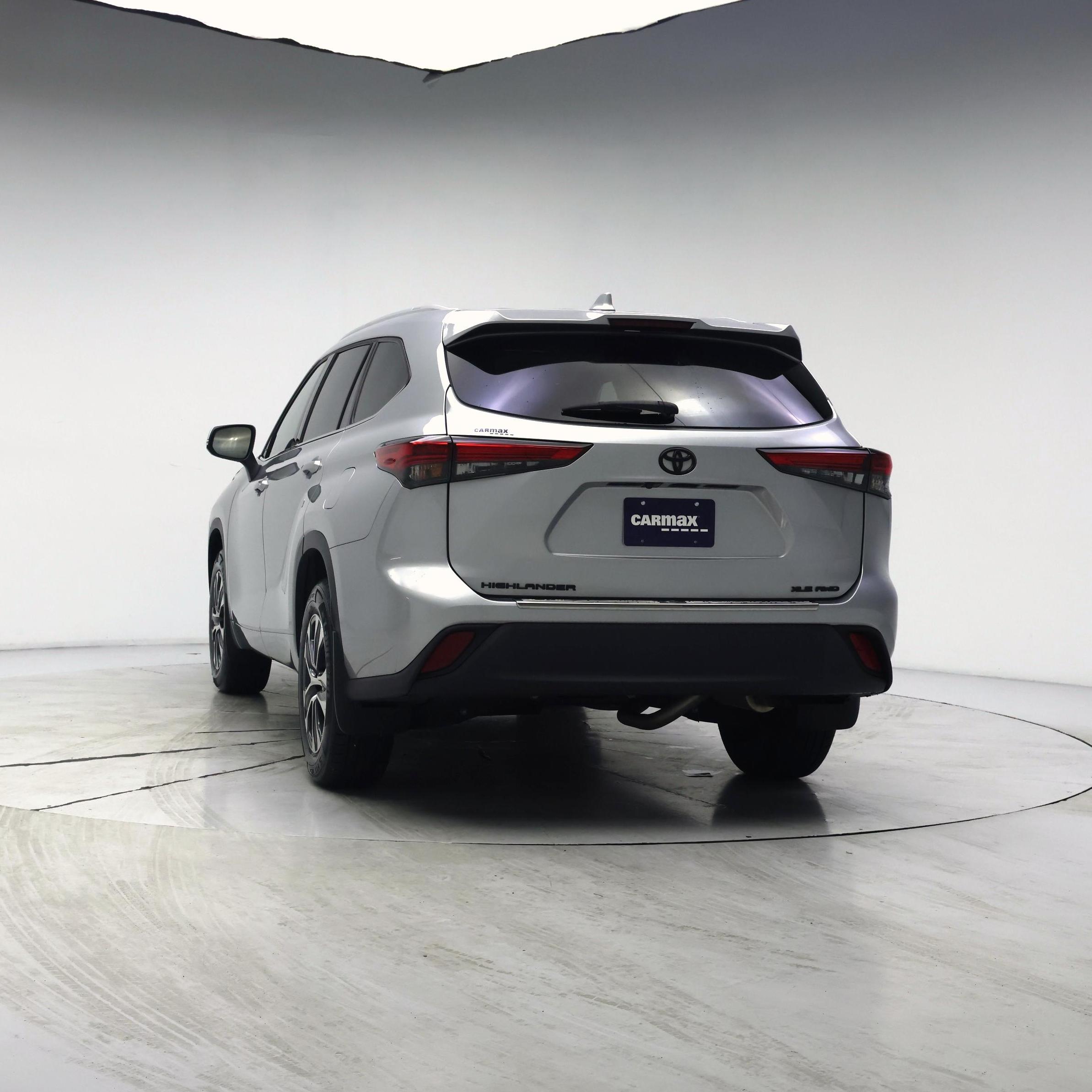Thumbnail: 2022 Toyota Highlander - 6