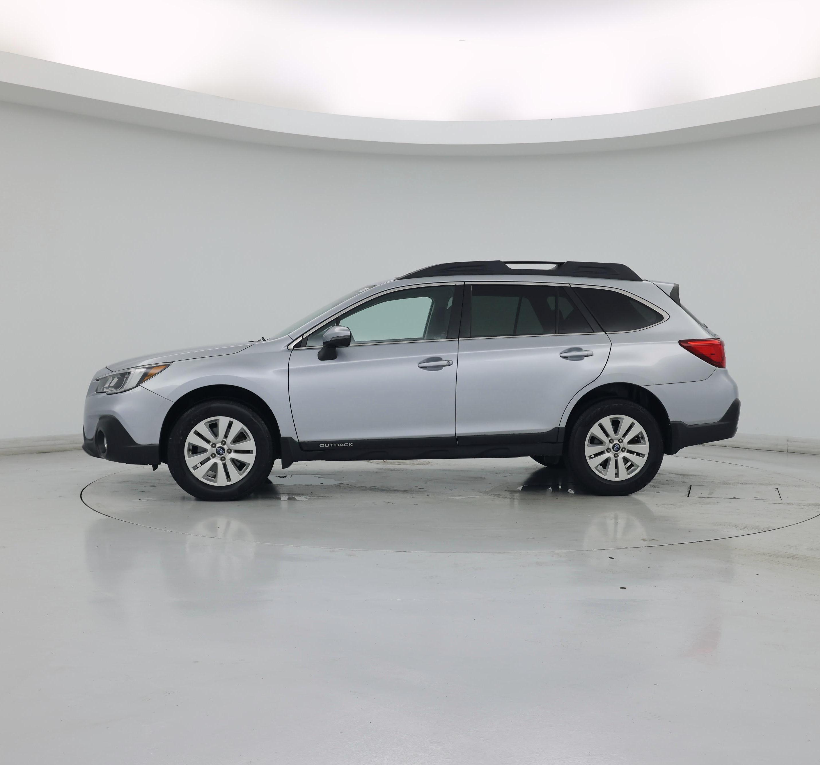 Thumbnail: 2019 Subaru Outback - 3