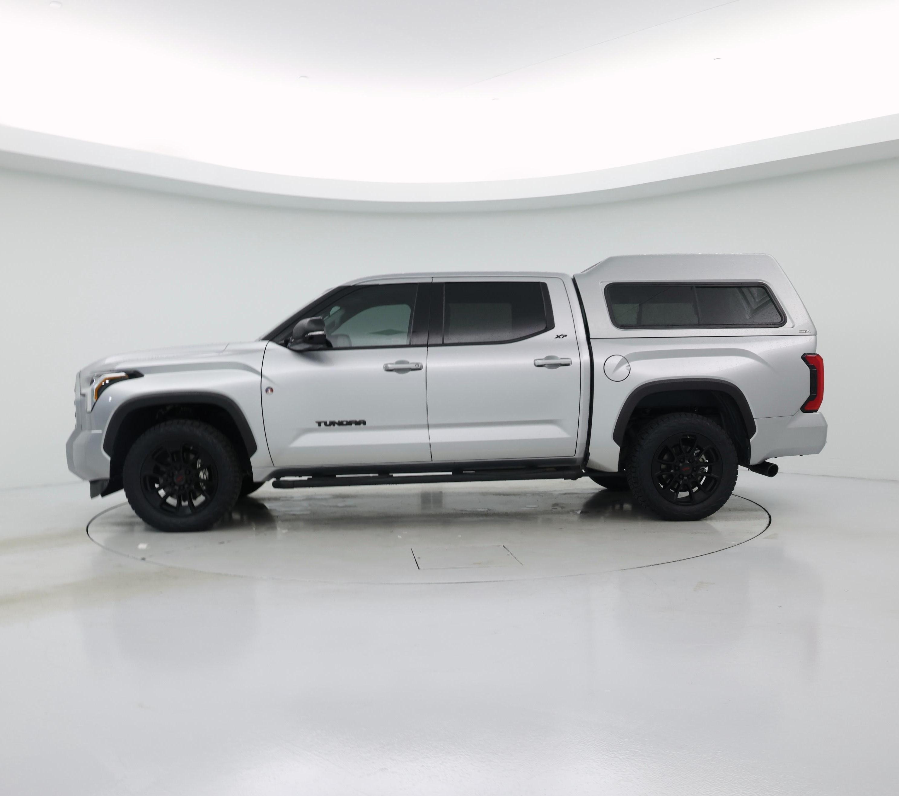Thumbnail: 2023 Toyota Tundra - 3