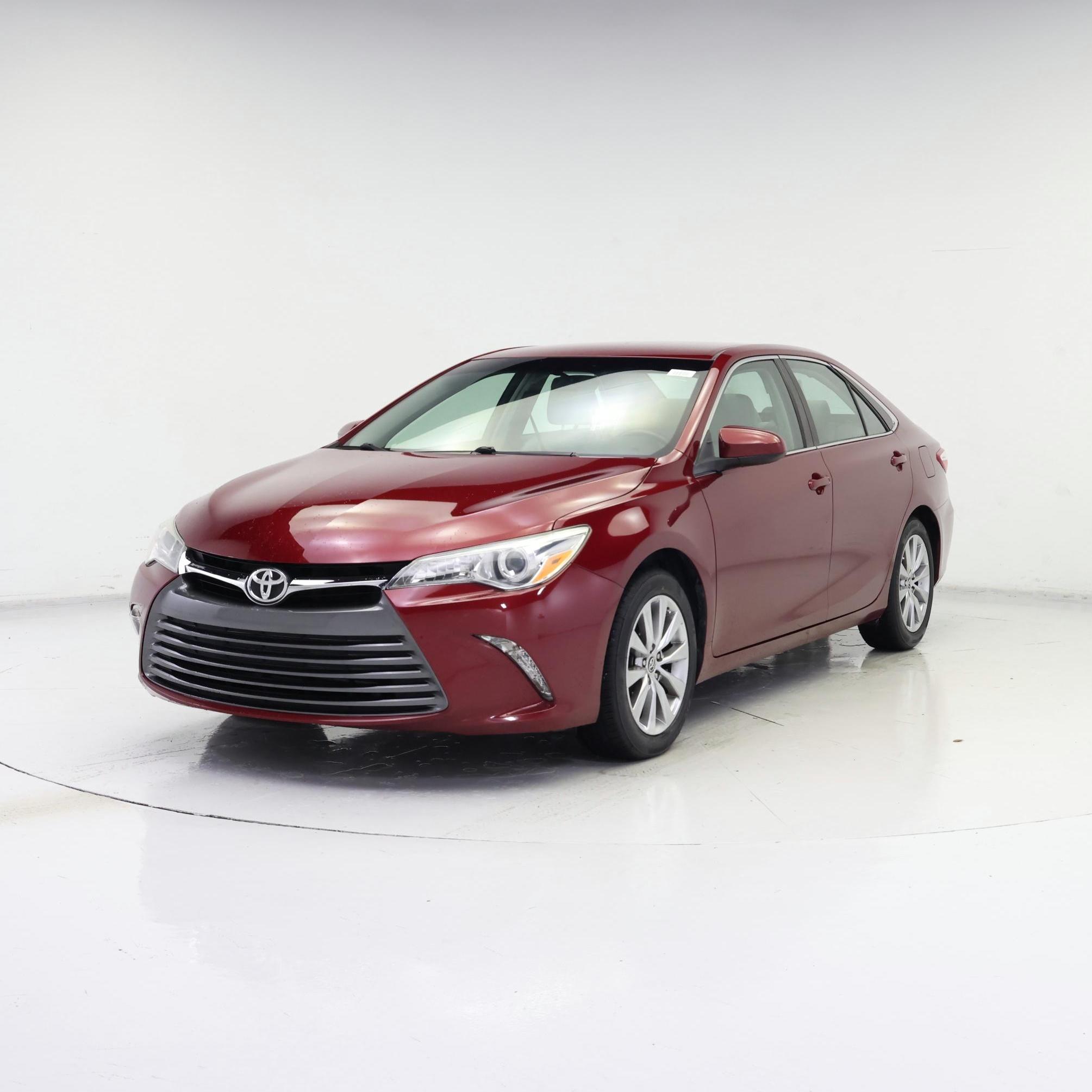 Thumbnail: 2015 Toyota Camry - 4