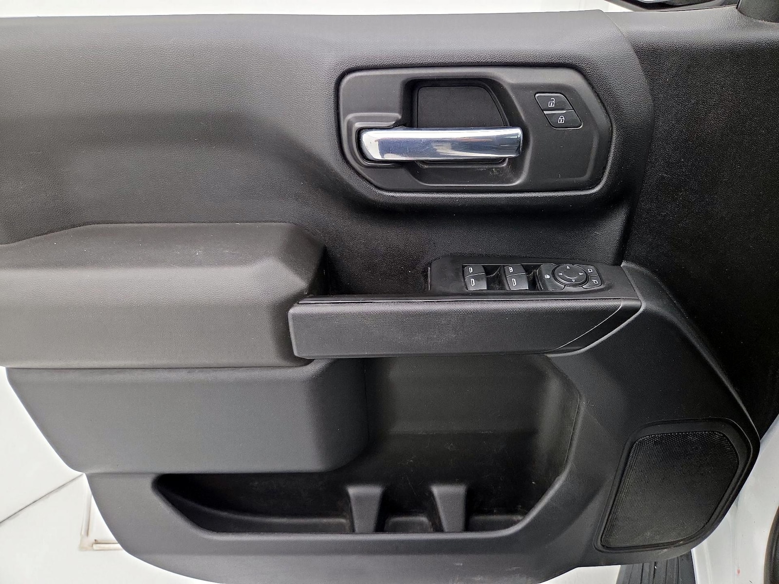 2022 Chevrolet Silverado 1500 Limited Custom - Photo 13