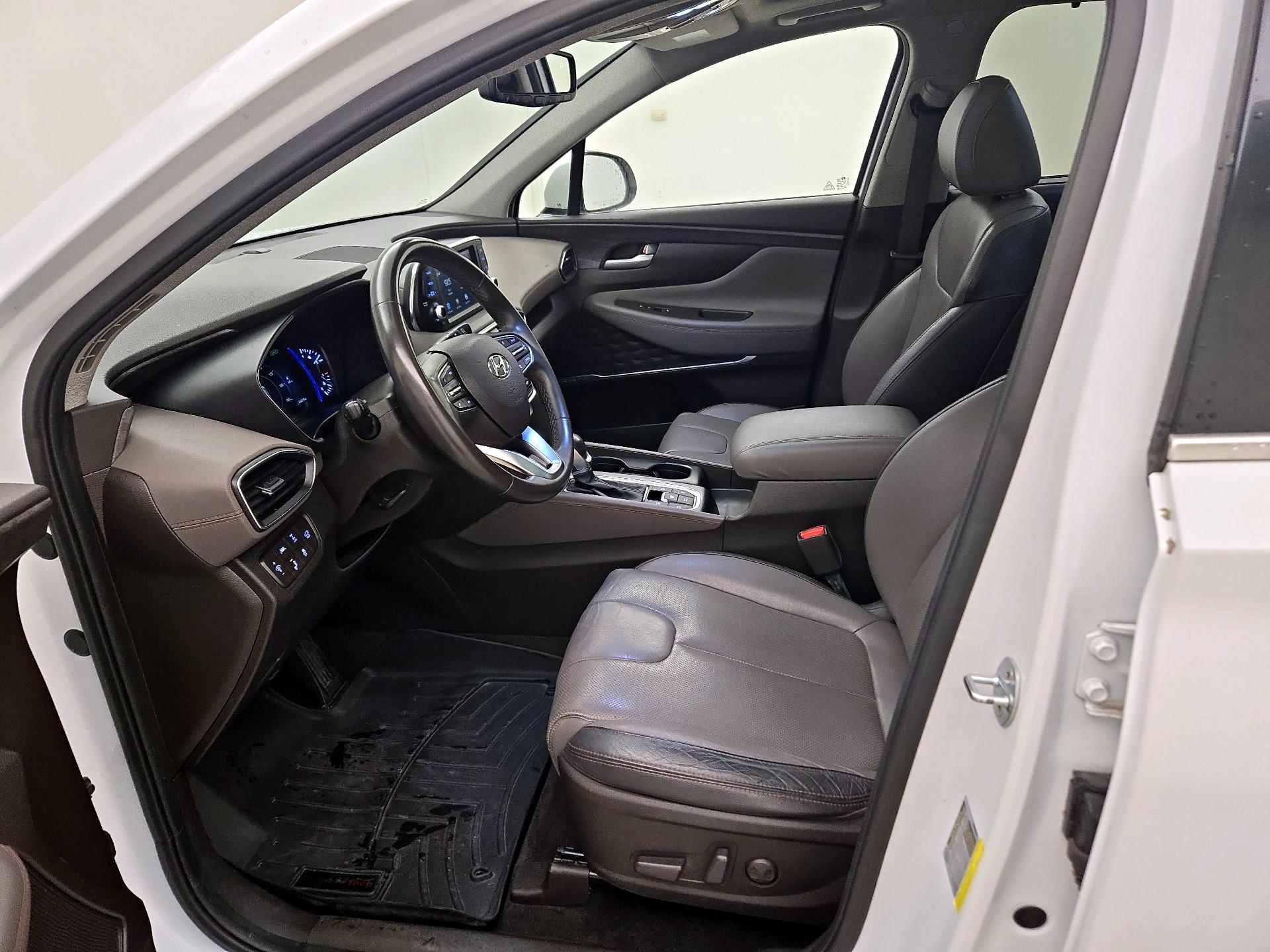 Thumbnail: 2019 Hyundai Santa Fe - 11
