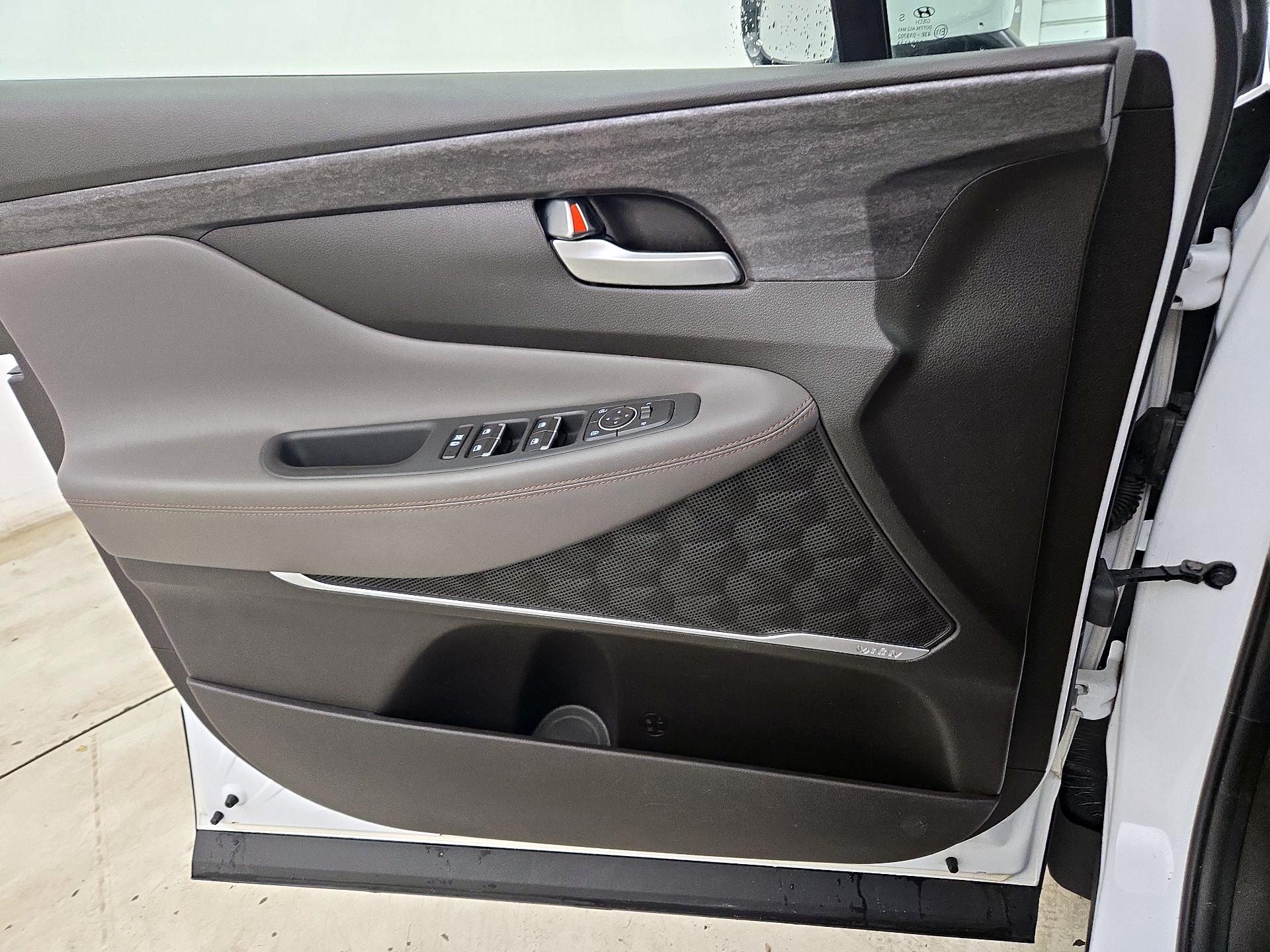 Thumbnail: 2019 Hyundai Santa Fe - 12