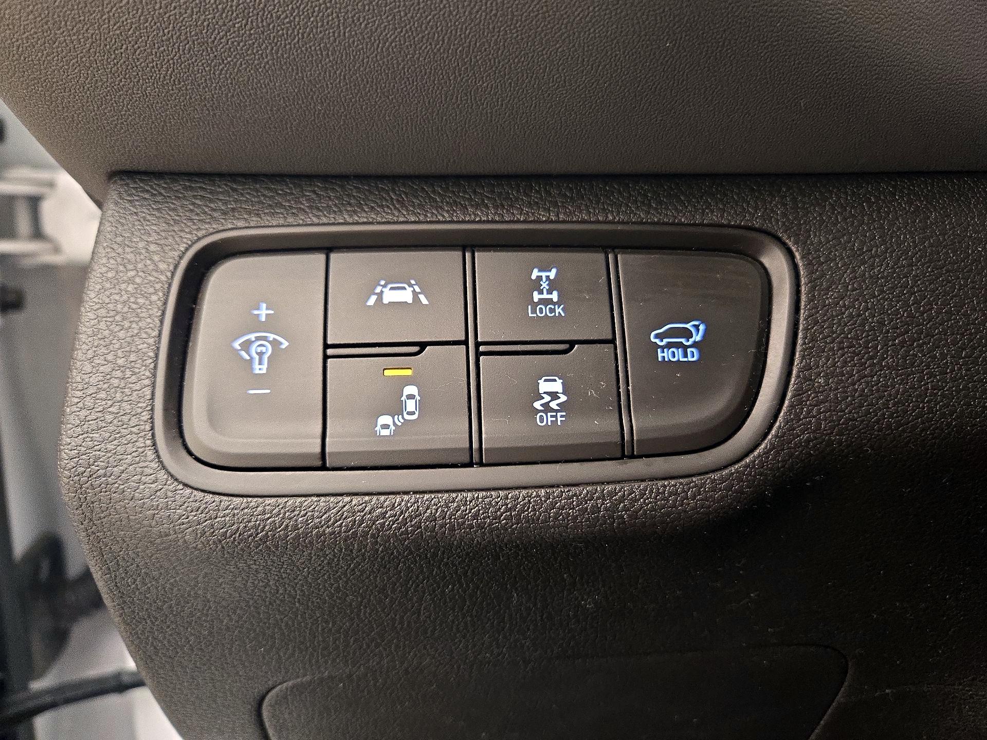 Thumbnail: 2019 Hyundai Santa Fe - 13