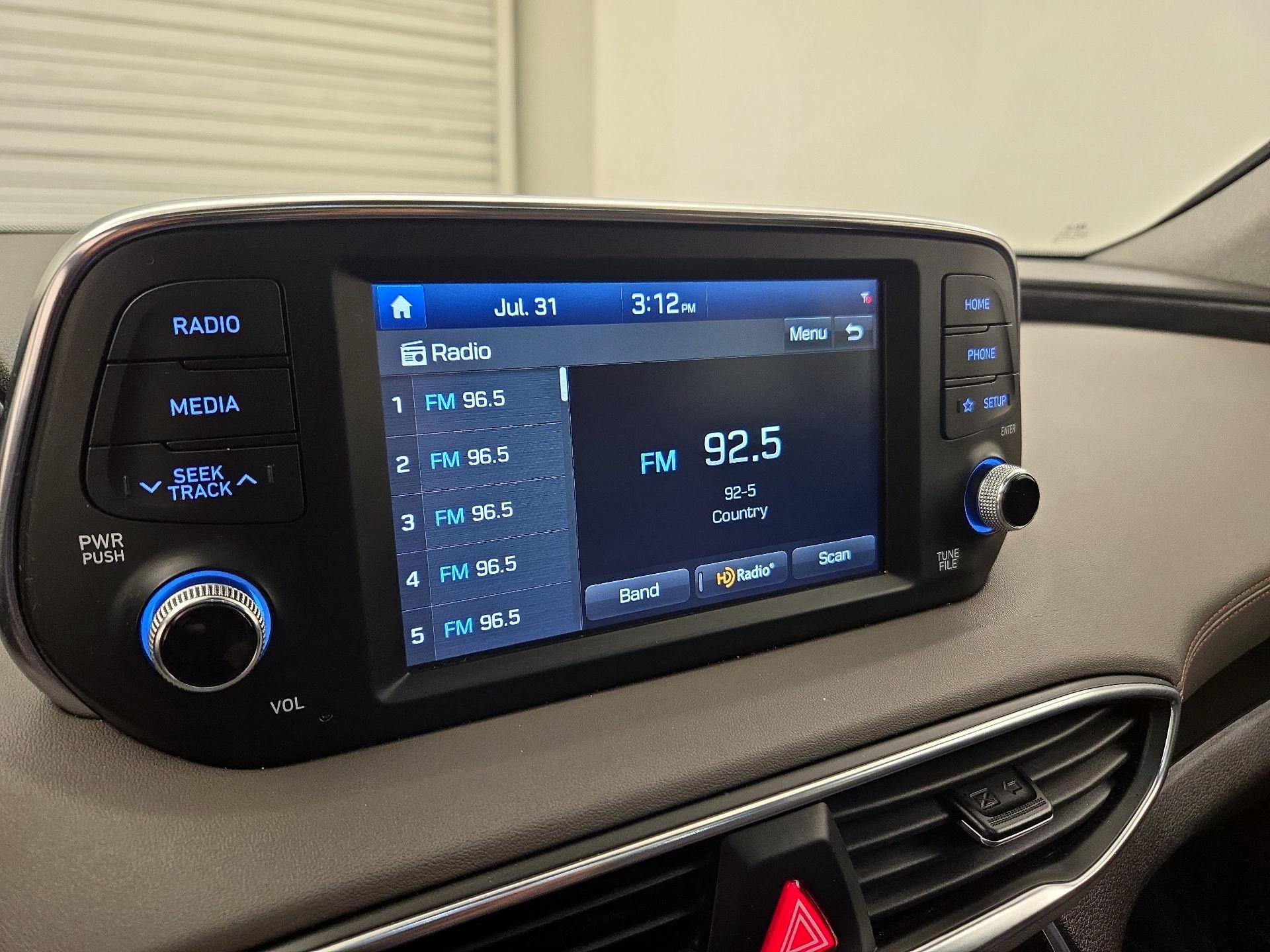 Thumbnail: 2019 Hyundai Santa Fe - 15