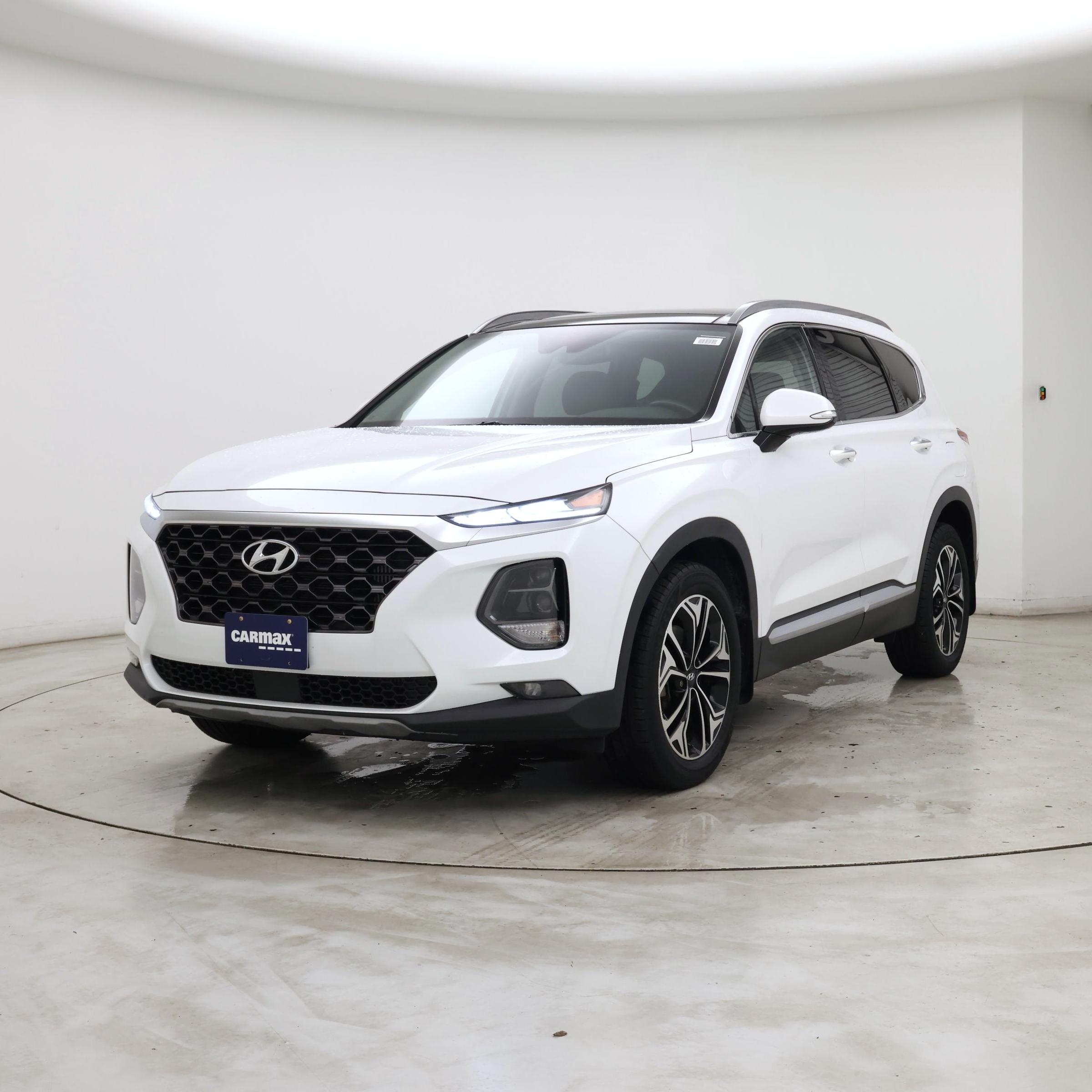 Thumbnail: 2019 Hyundai Santa Fe - 4
