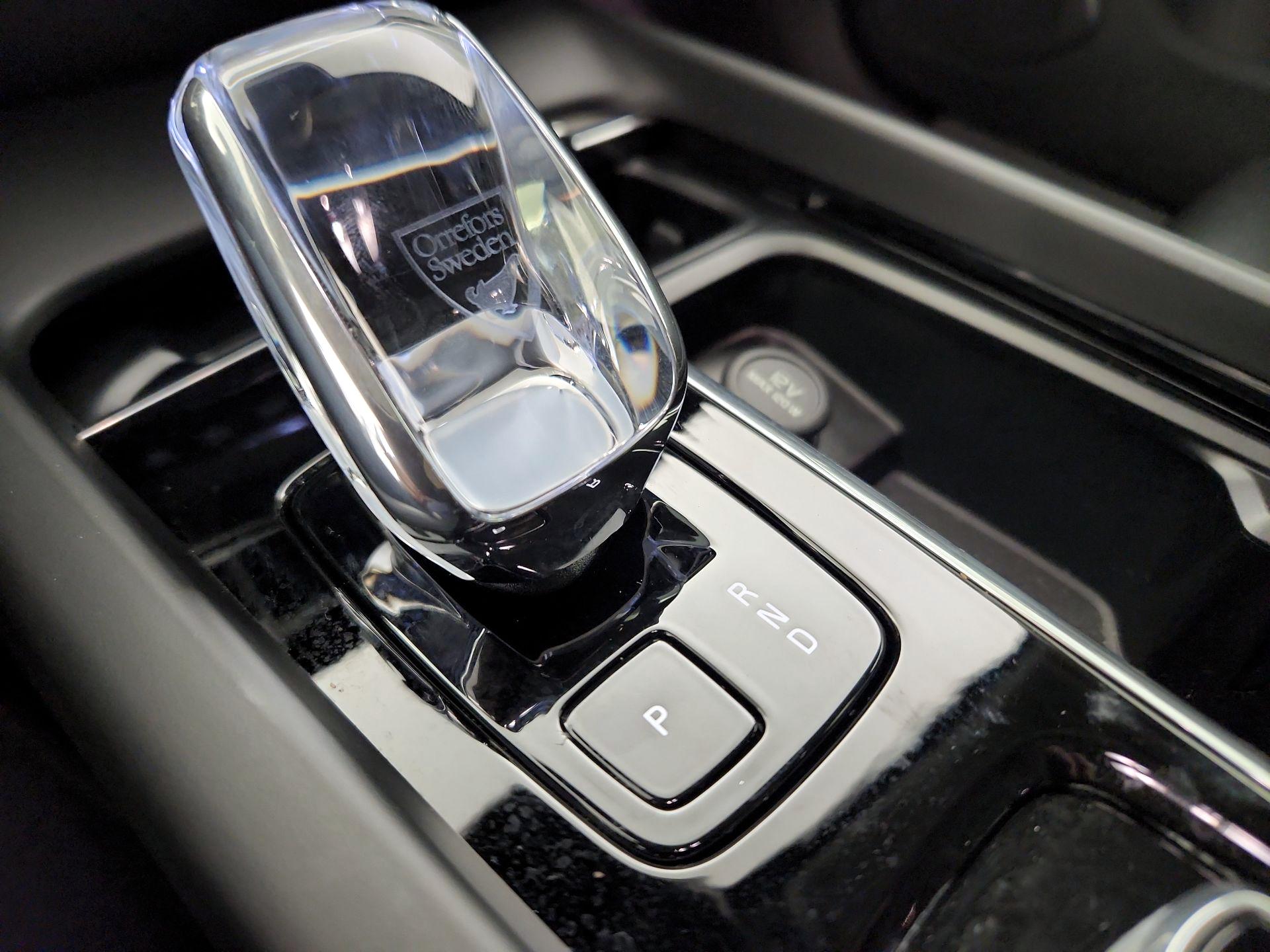 Thumbnail: 2024 Volvo S60 - 18