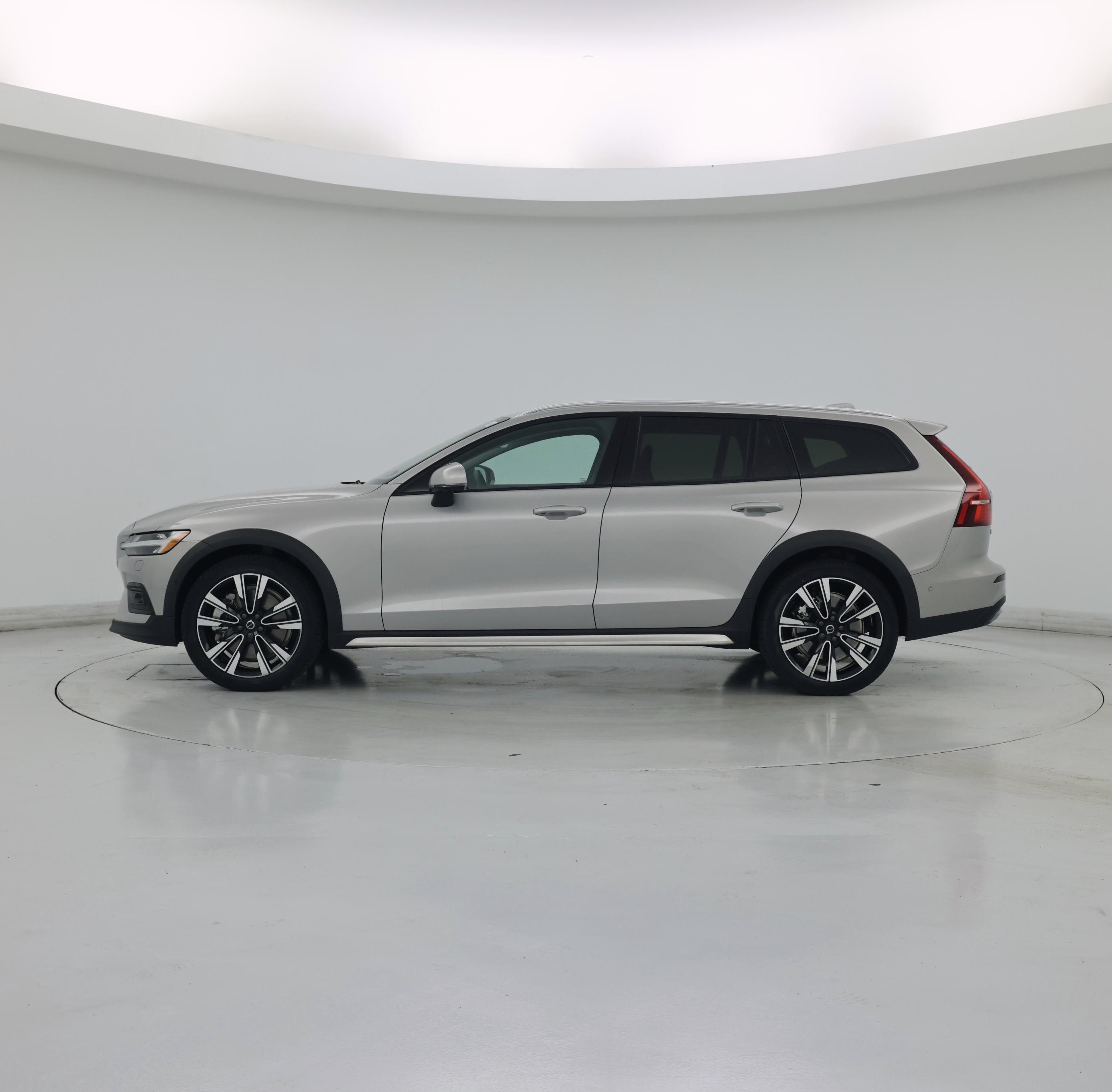 Thumbnail: 2024 Volvo S60 - 3