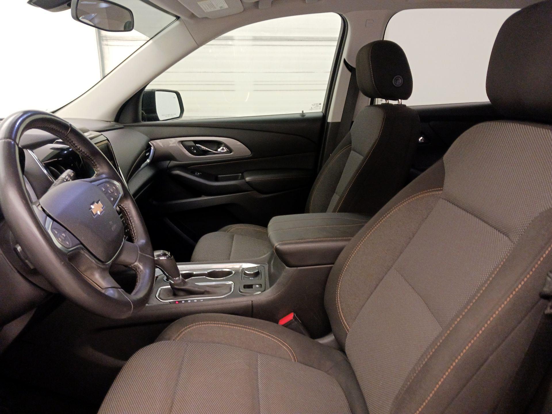 Thumbnail: 2019 Chevrolet Traverse - 11