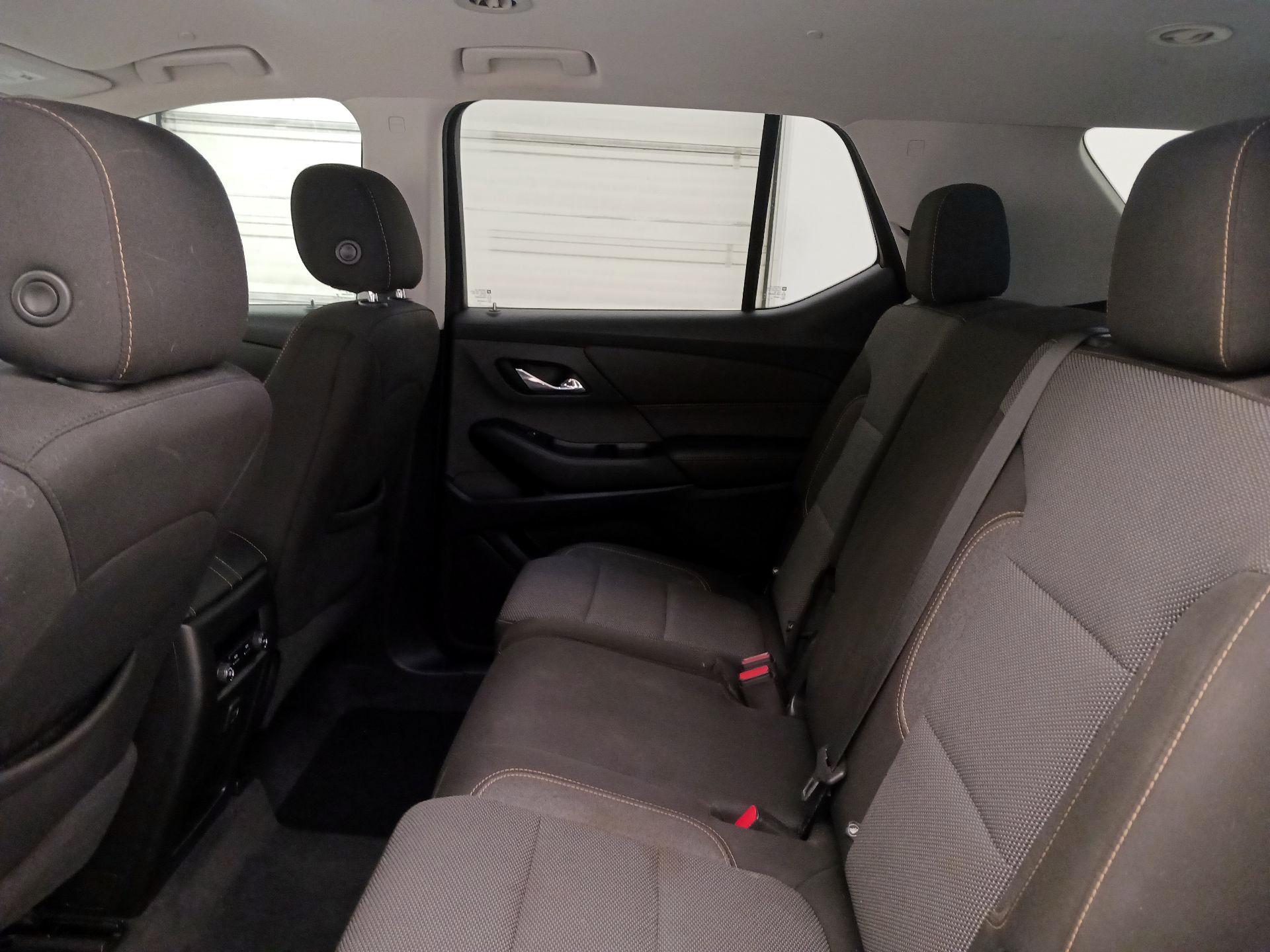Thumbnail: 2019 Chevrolet Traverse - 19