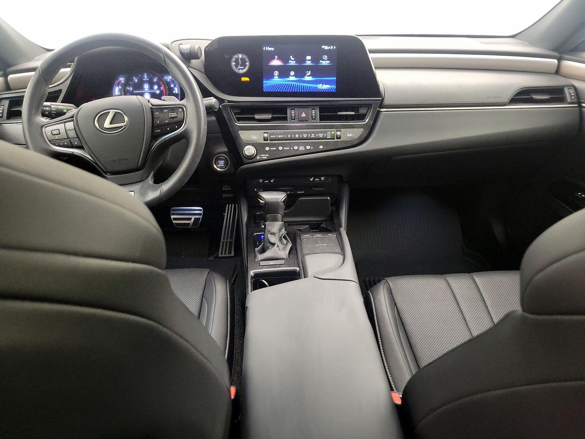 Thumbnail: 2022 Lexus ES - 9