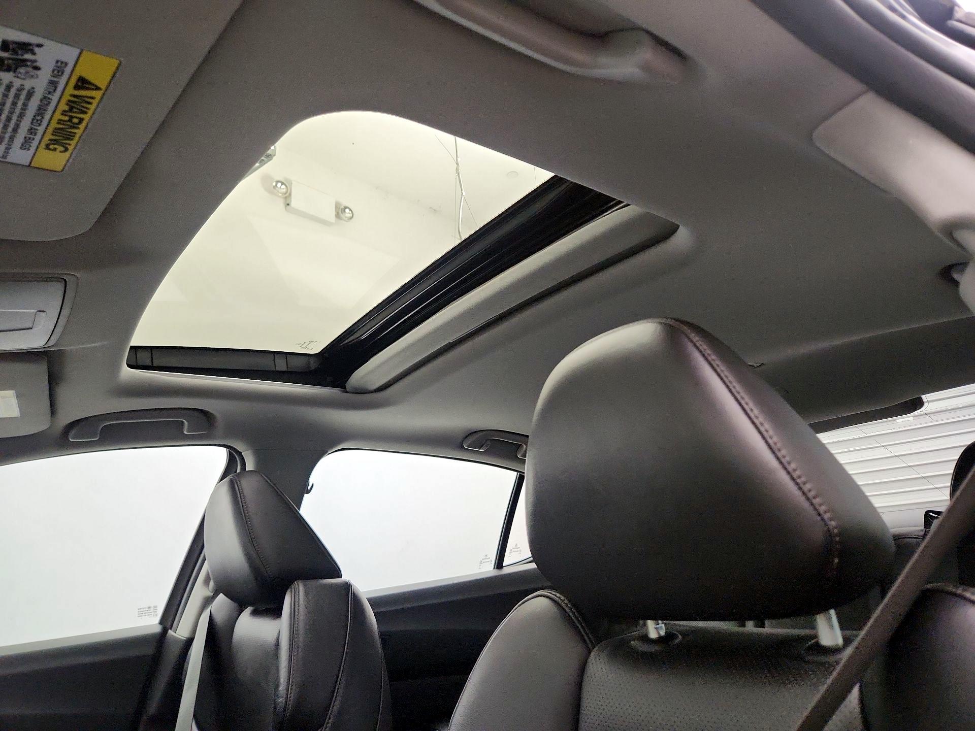 Thumbnail: 2016 Acura TLX - 18