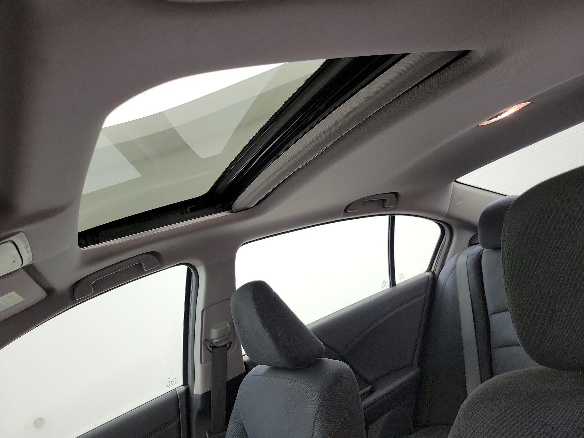 Thumbnail: 2016 Honda Accord - 17