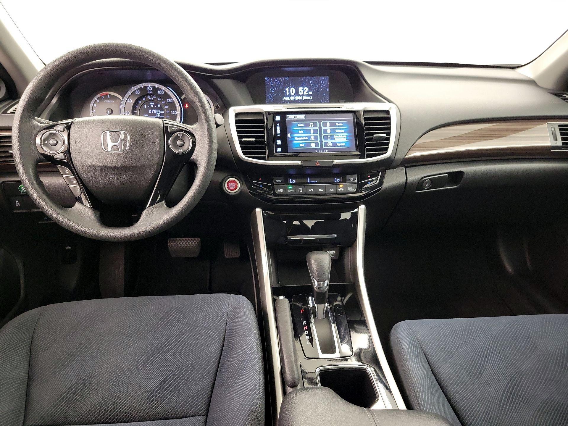 Thumbnail: 2016 Honda Accord - 8