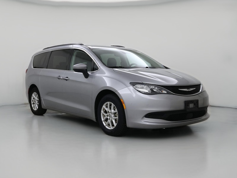 2021 Chrysler Voyager LXI